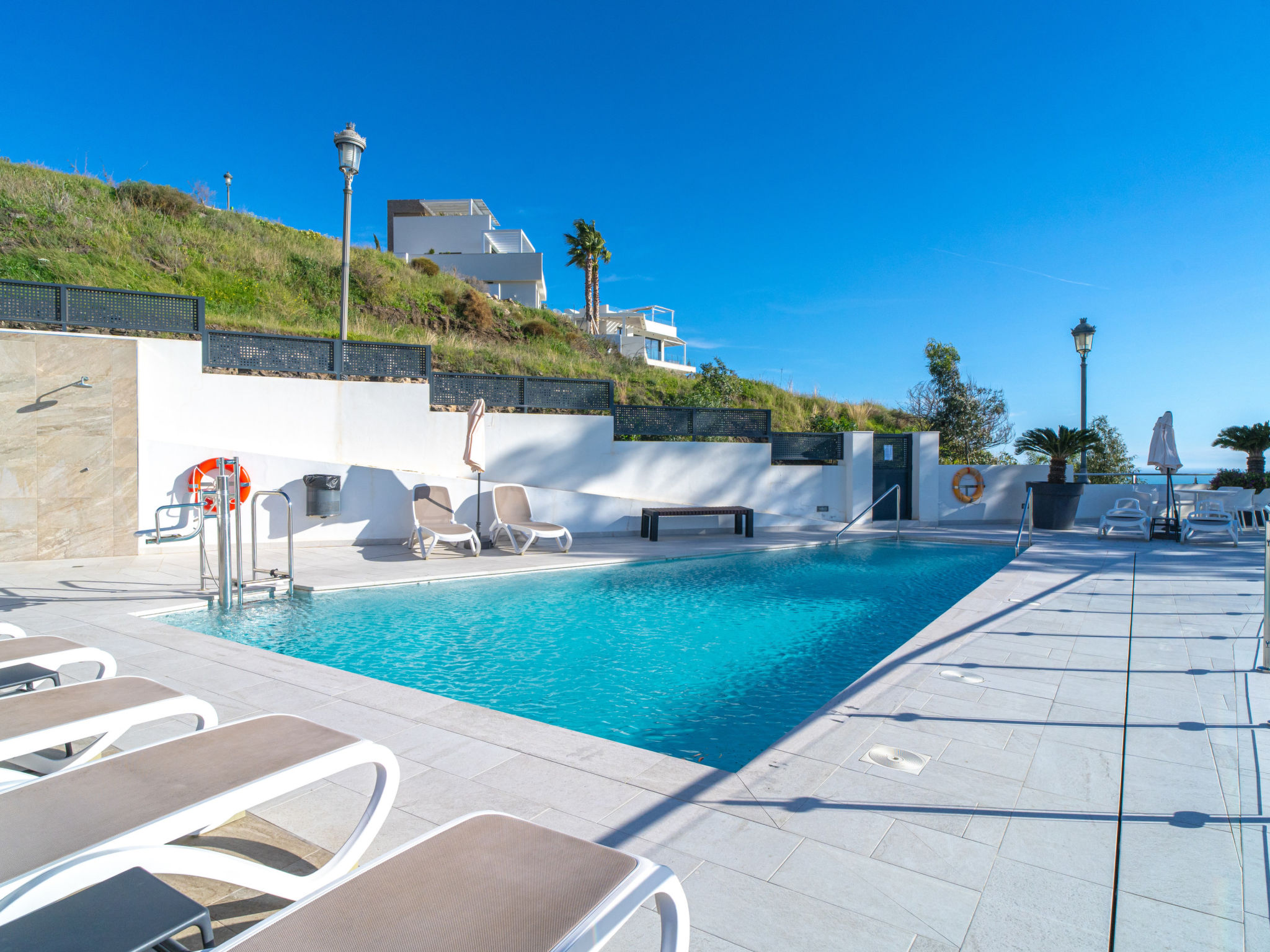 Penthouse Balcon del Mar 123 by Casasol - Binnen