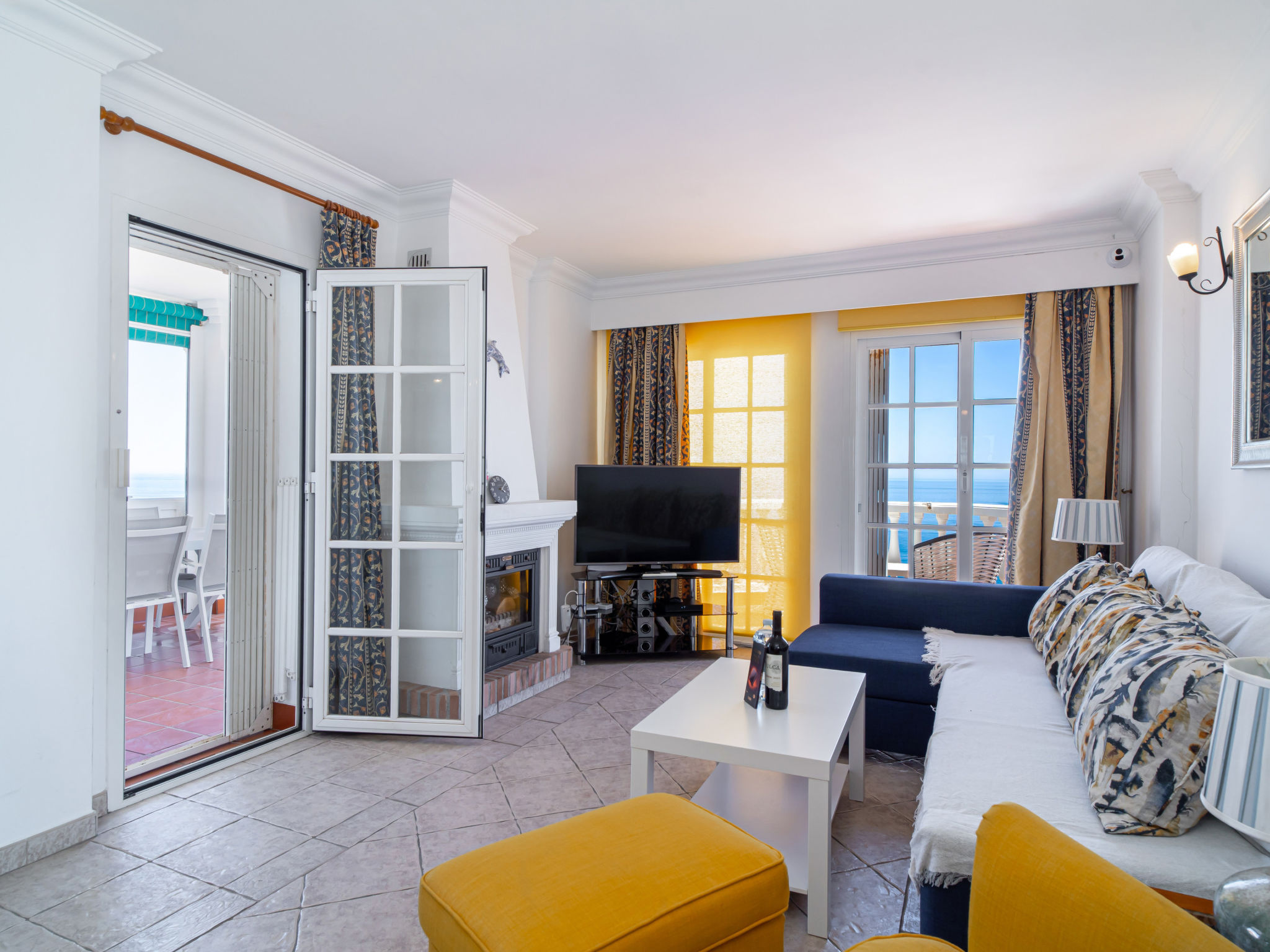 Villa Vista Deluxe by Casasol - Drinnen