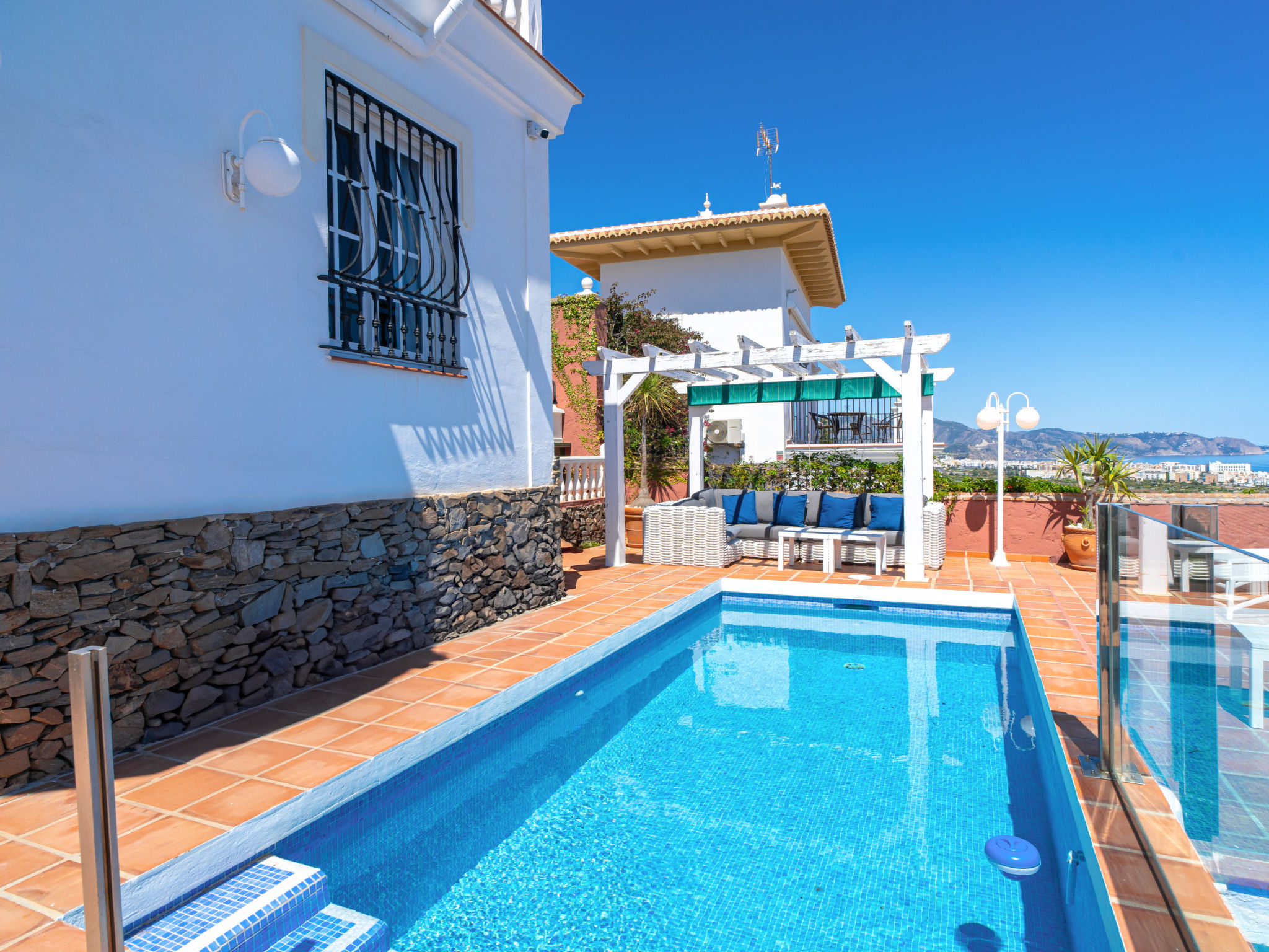 Villa Vista Deluxe by Casasol - Drinnen