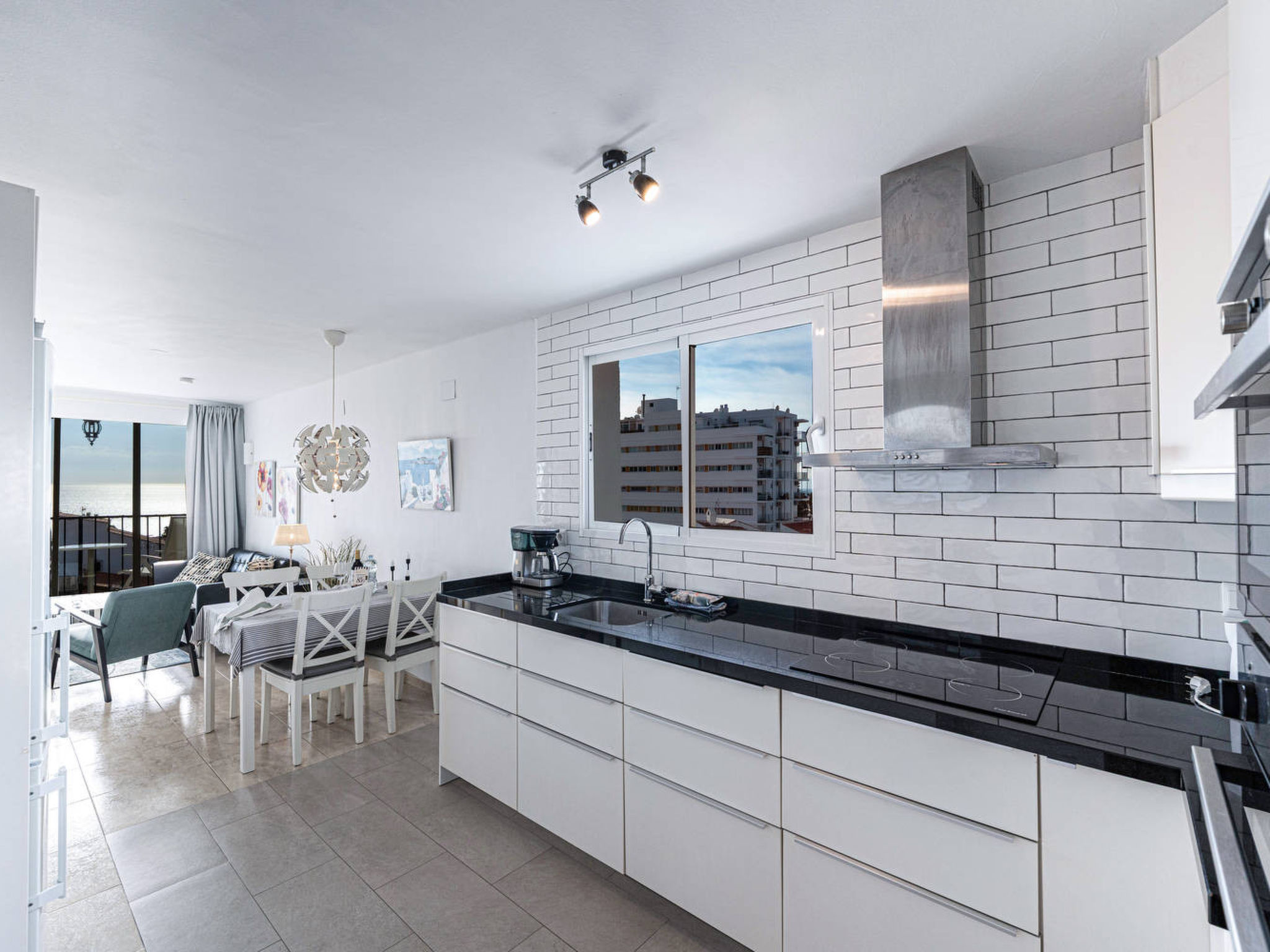 Miami 5 Seaview by Casasol - Inside