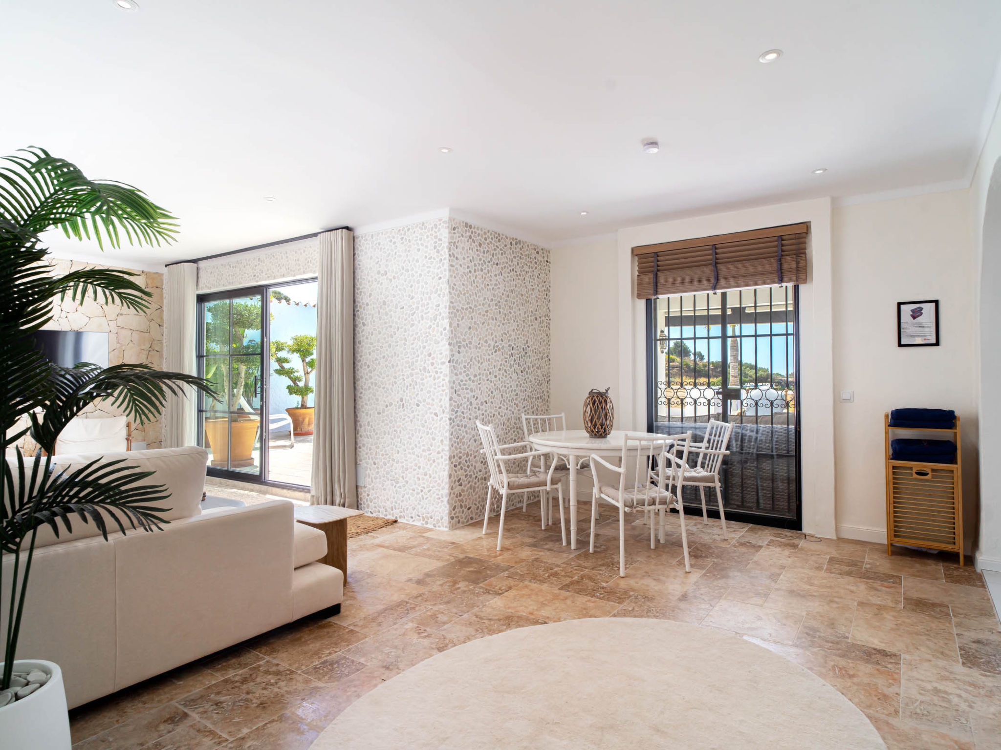 Villa La Casita Fuente del Baden 52 by Casasol - Dedans