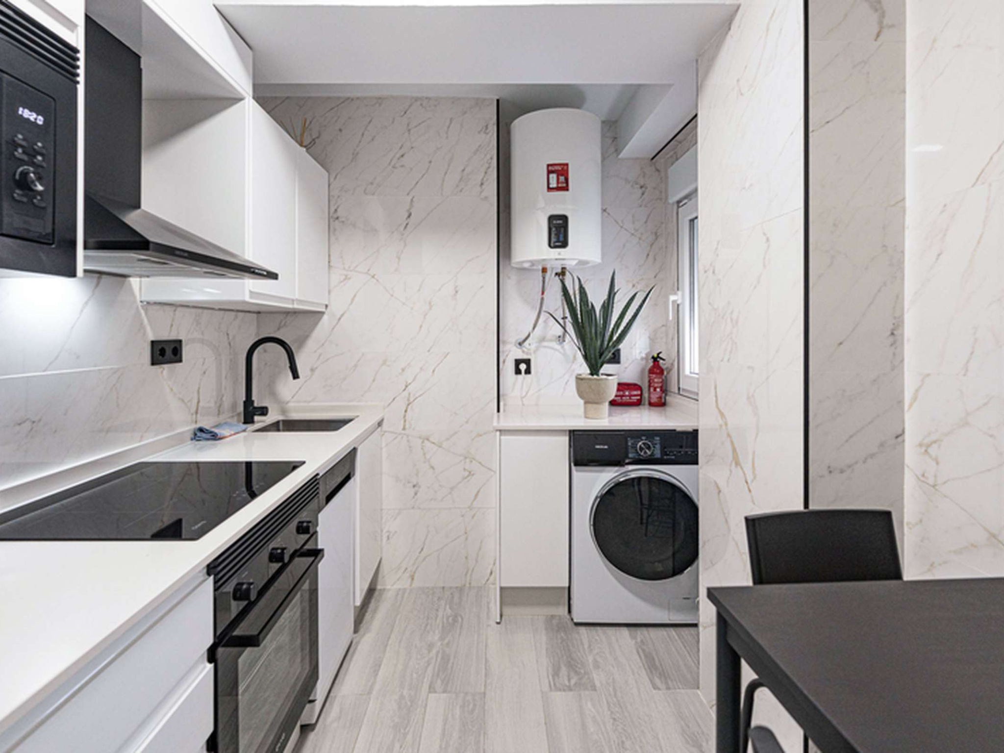 Centro Life 3A Apartment by Casasol - Dedans