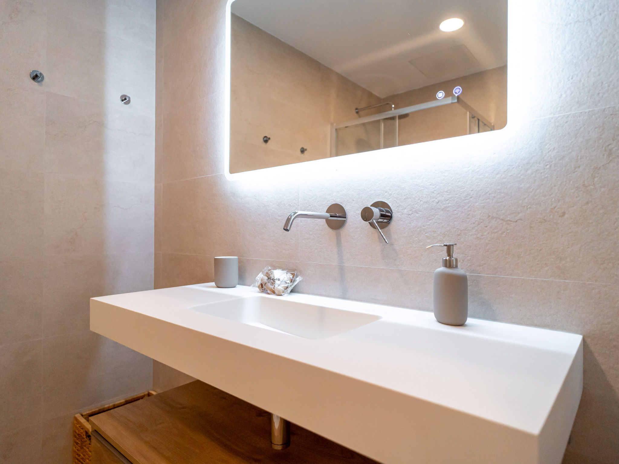 Villas de Punta Lara 18 by Casasol - Drinnen