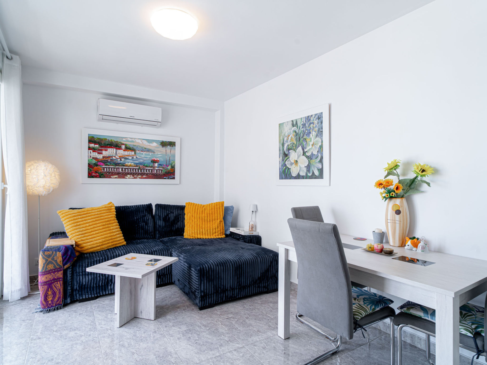 Chaparil Seaview by Casasol - Inside