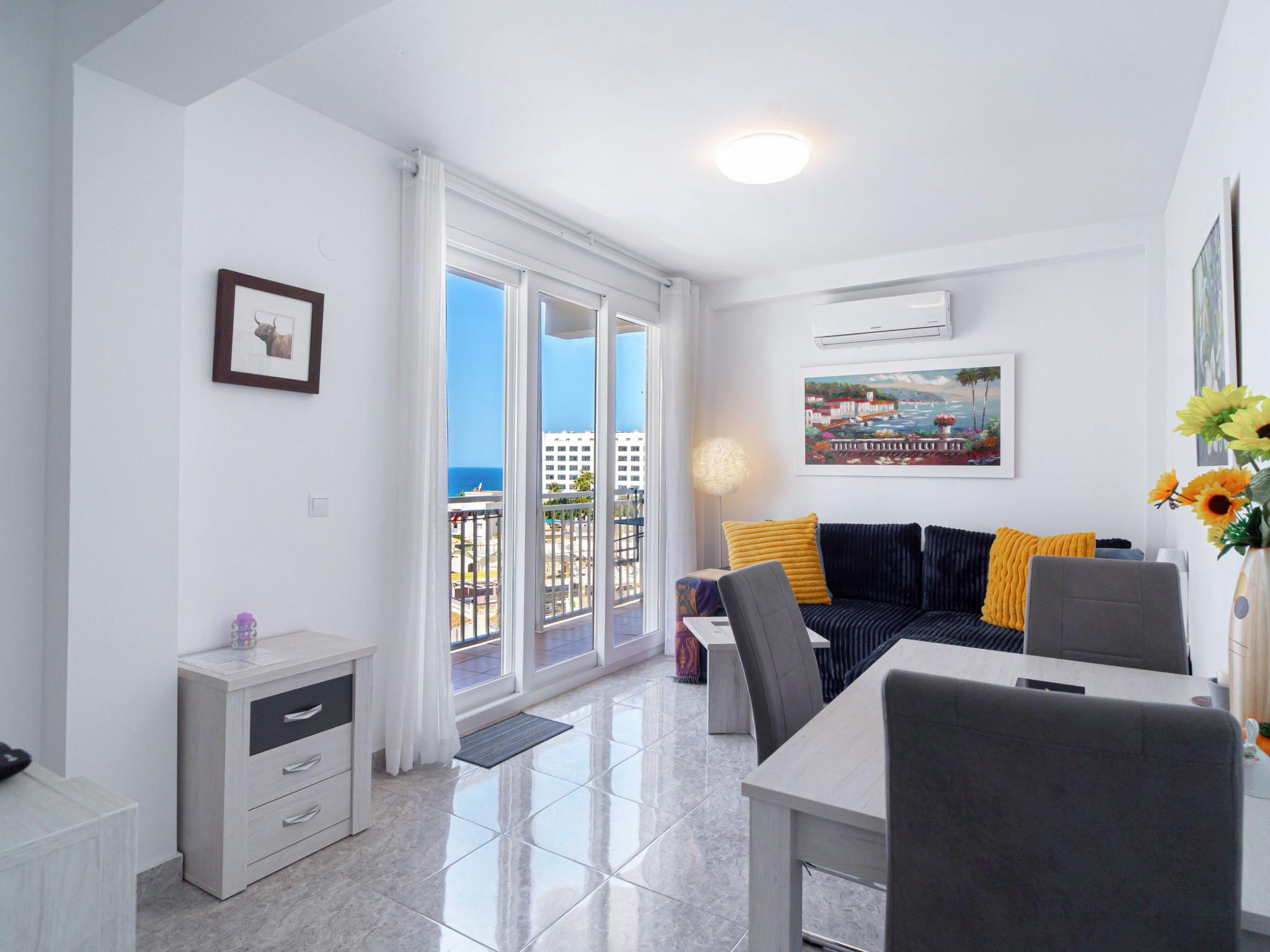 Chaparil Seaview by Casasol - Inside