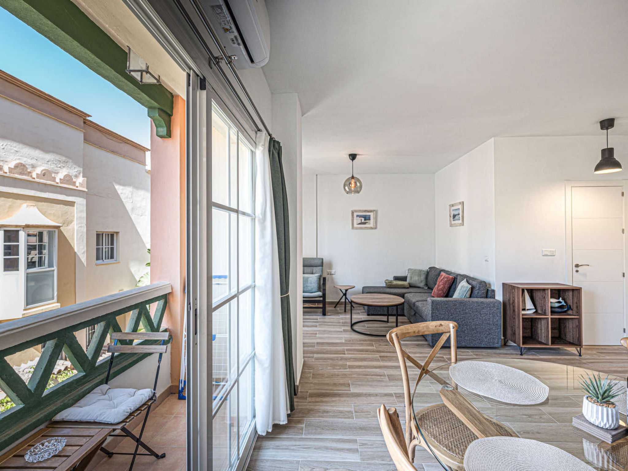 Toboso 1R Beach Living - Drinnen