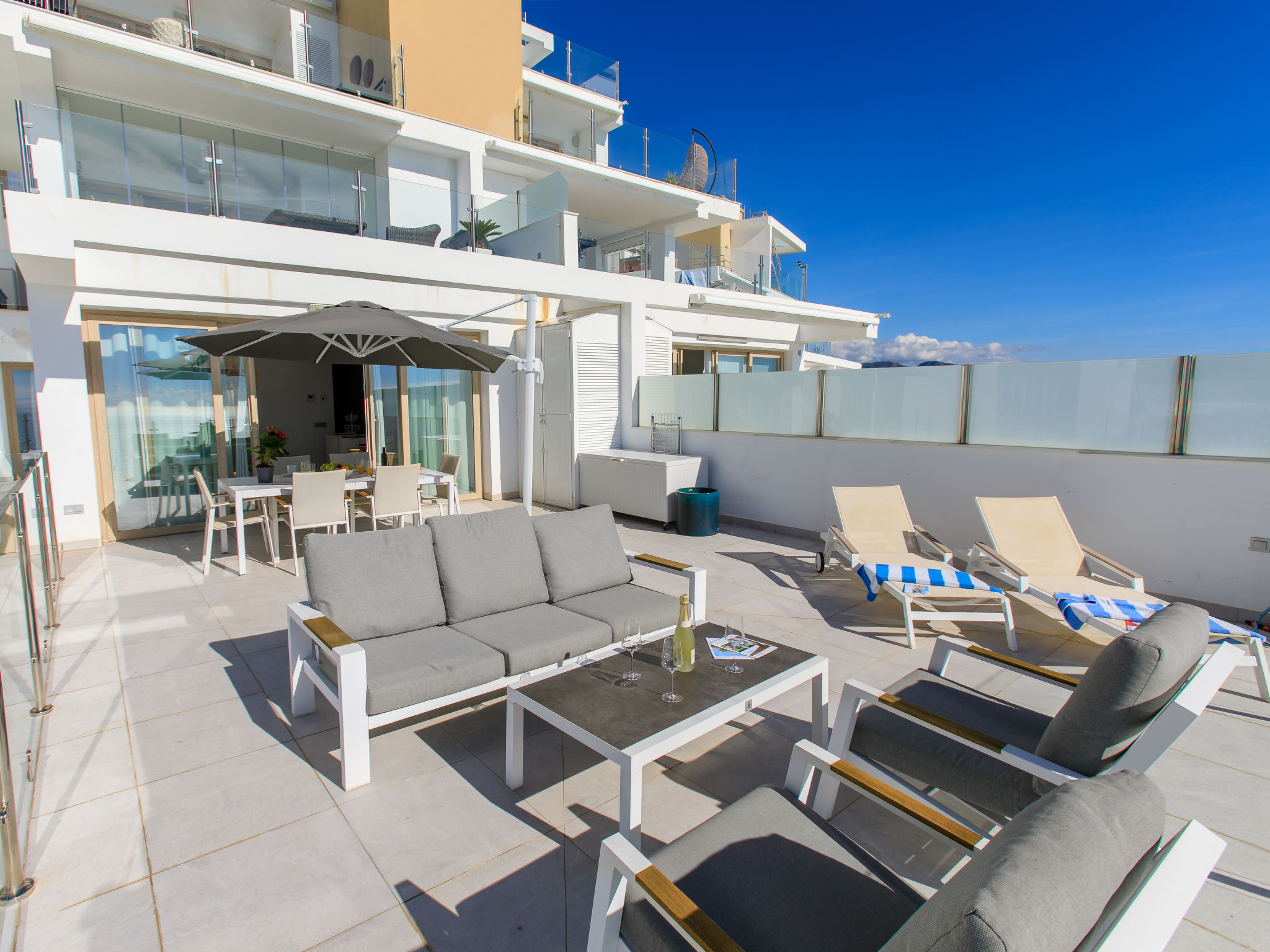 Ocean view sauna & Spa-Outside