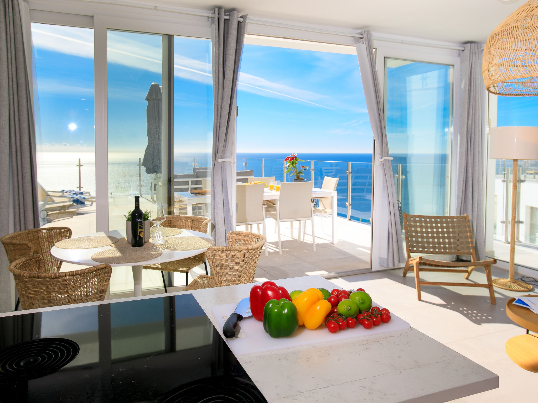 Ocean view sauna & Spa-Inside