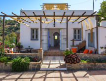 Vakantiehuis met whirlpool in Nerja: rust en ruimte in Camelia Blanca - thumbnail 4