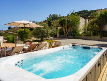 Vakantiehuis met whirlpool in Nerja: rust en ruimte in Camelia Blanca - thumbnail 2
