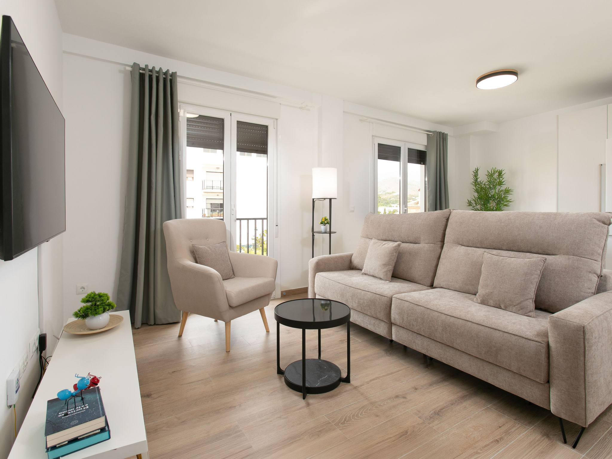 Elvix Nerja Centre B - Dedans