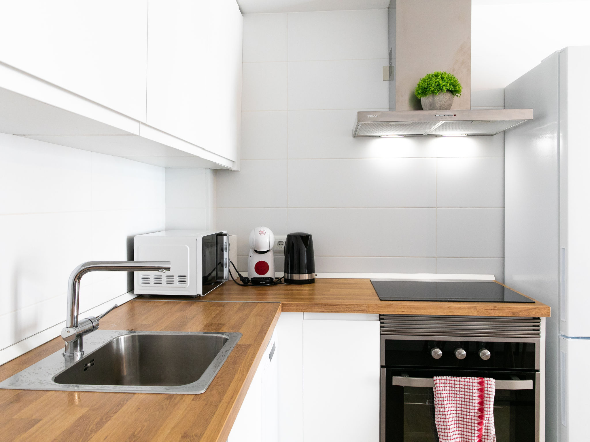 Appartement Caribe – Cuisine et coin repas, photo 13 sur 24