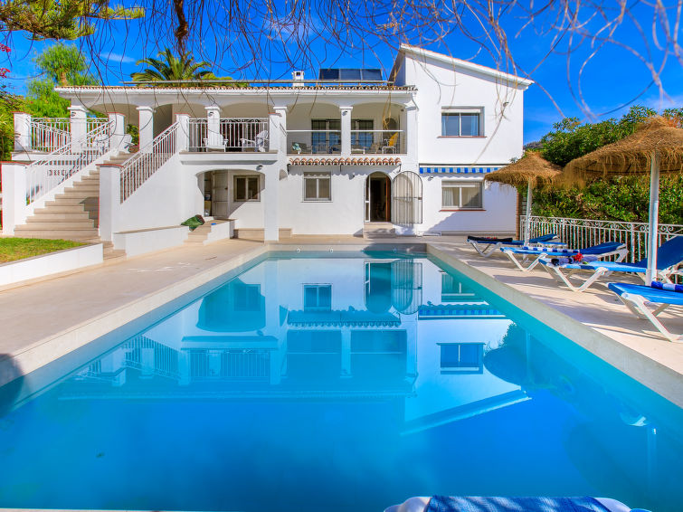 Aries Villa in Nerja