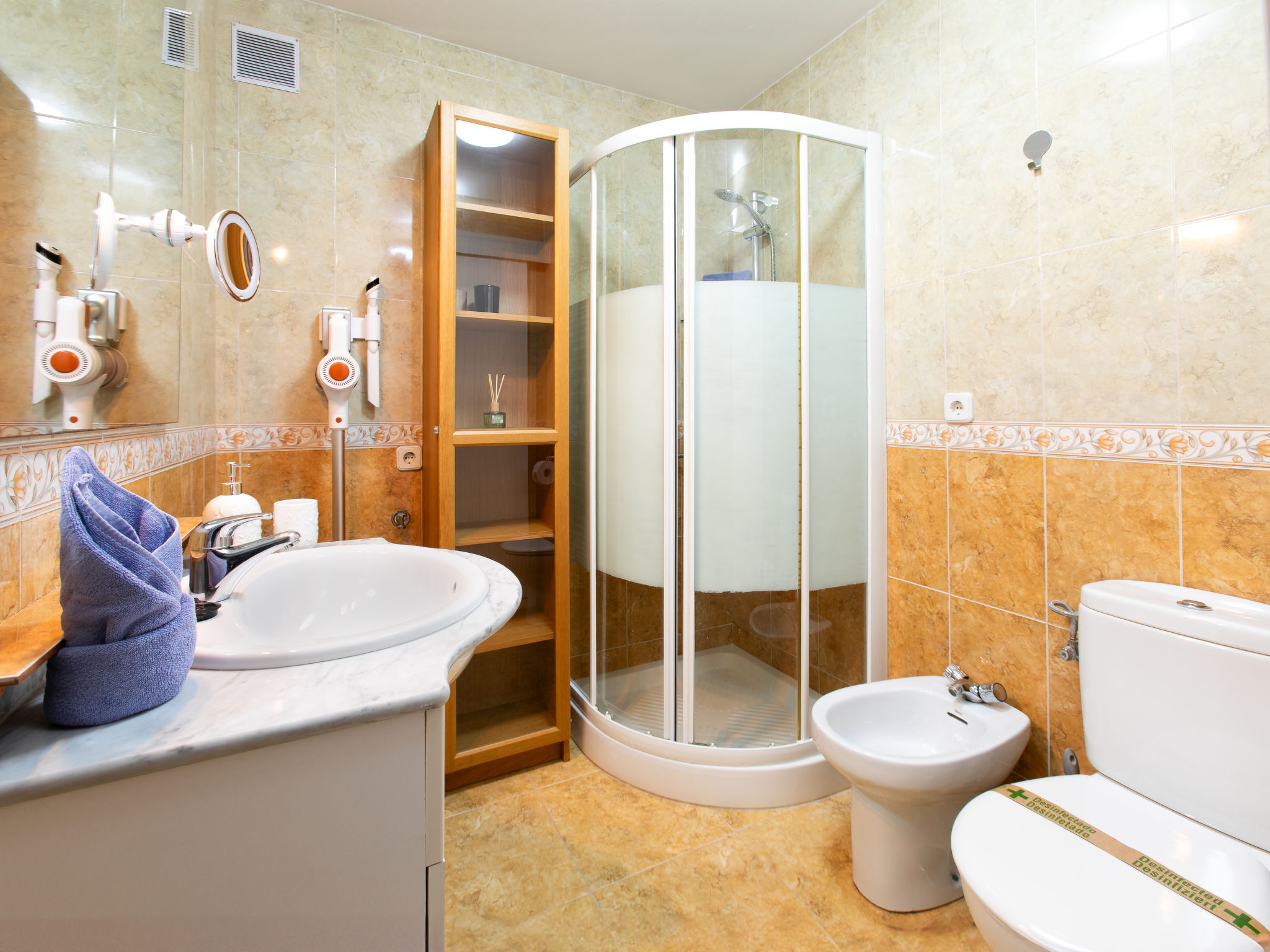 Bathroom / Wellness