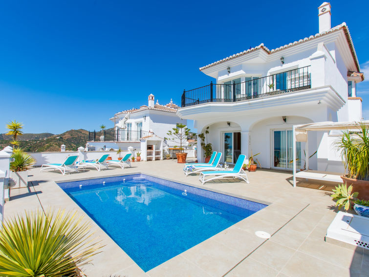 Almijara Villa in Nerja