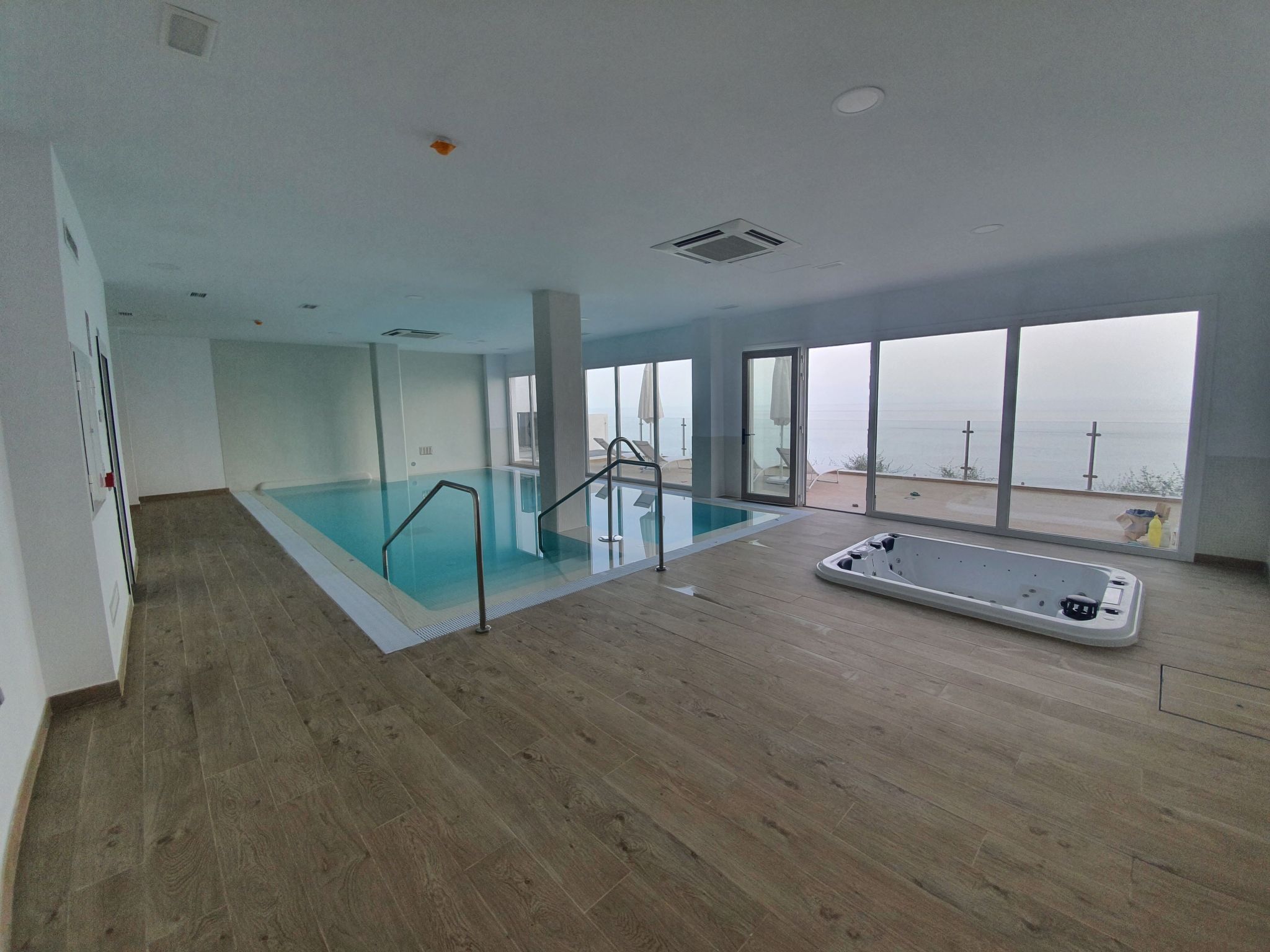 Wohnung in Luxuskomplex mit Meerblick-Binnen