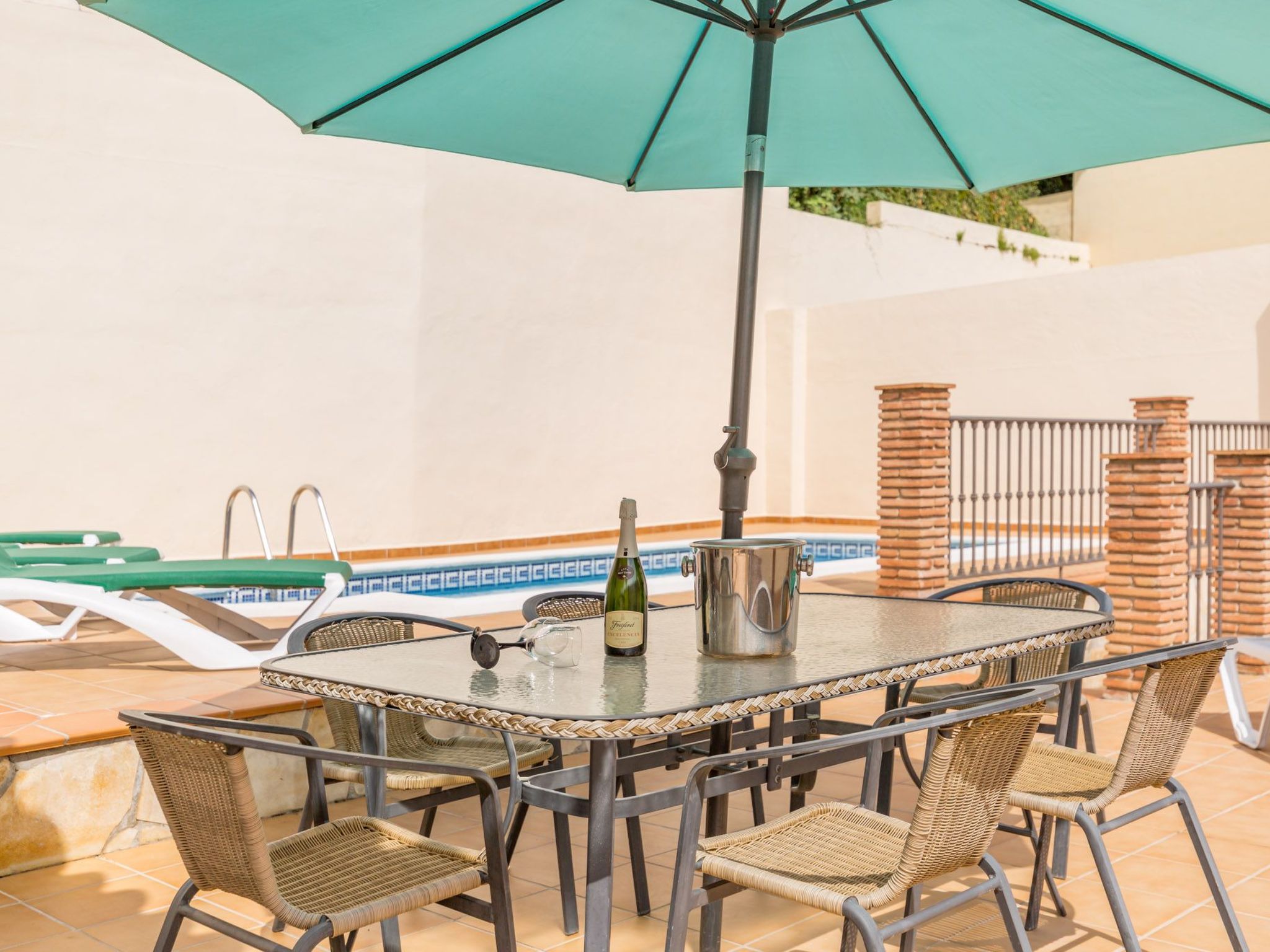 Villa Oliva Nerja - privater Pool-Image-tags.info