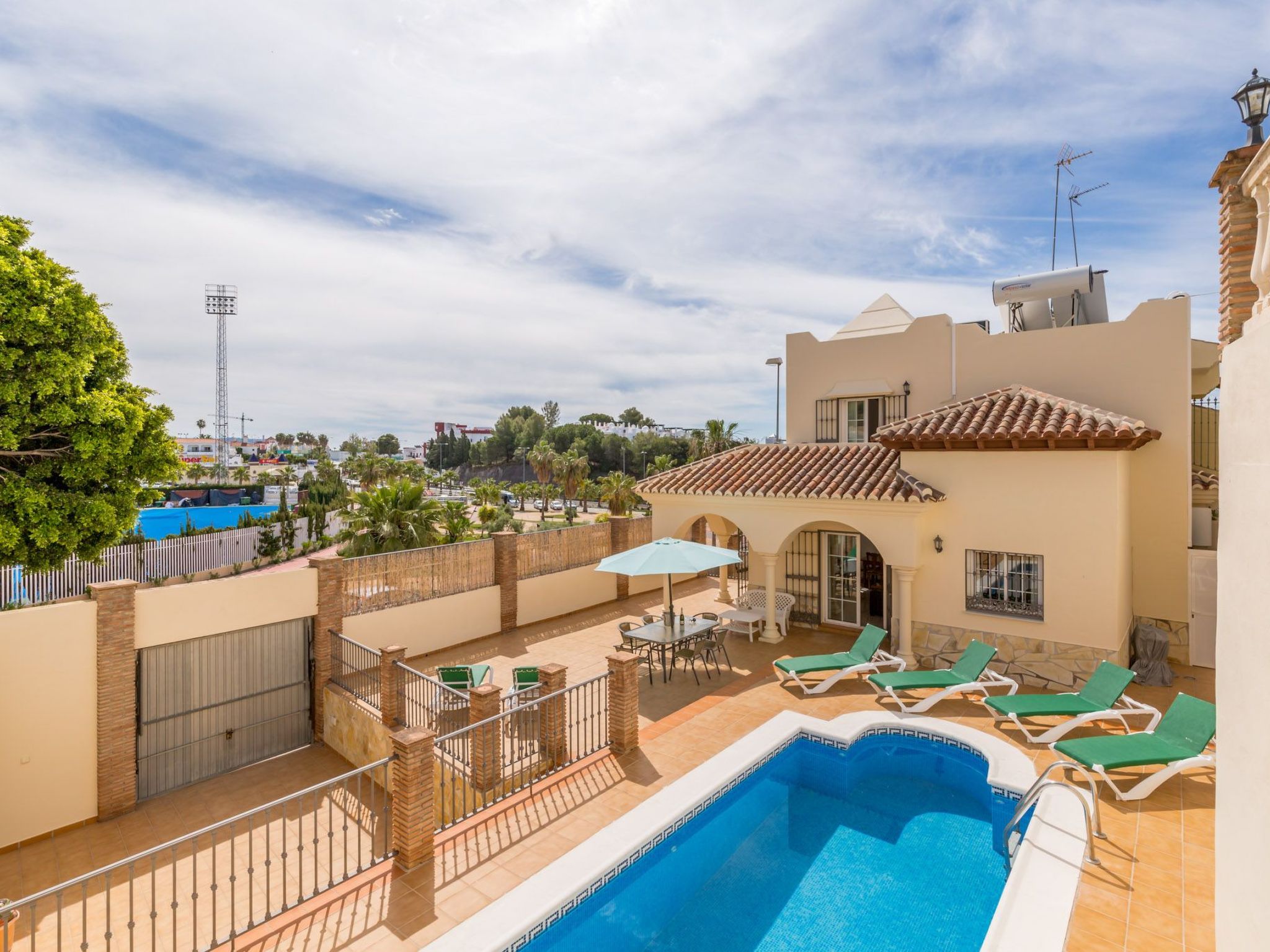 Villa Oliva Nerja - privater Pool-Image-tags.info