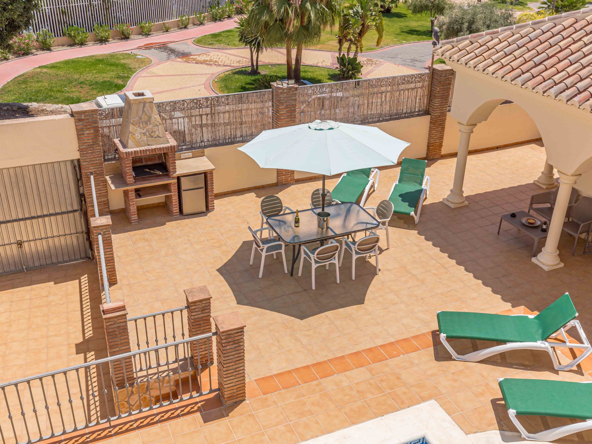 Villa Oliva Nerja - privater Pool-Image-tags.info