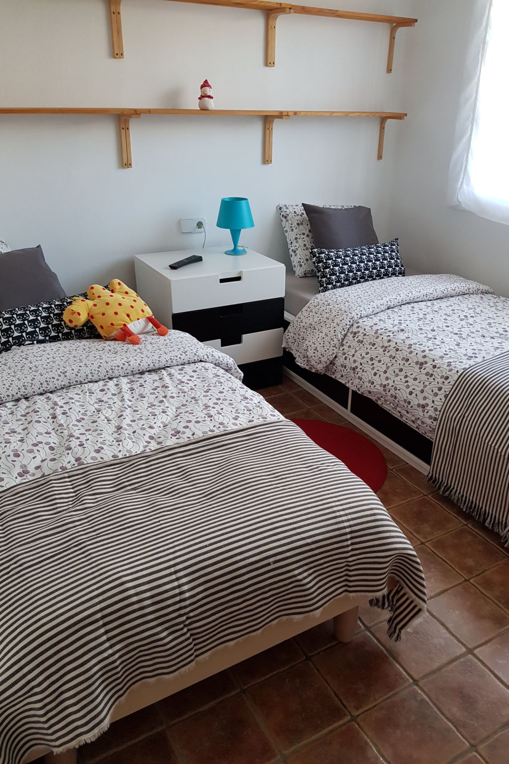 Schöne Villa mit Meerblick, großem Pool und Jacuzzi in Maro - Costa del Sol-Drinnen