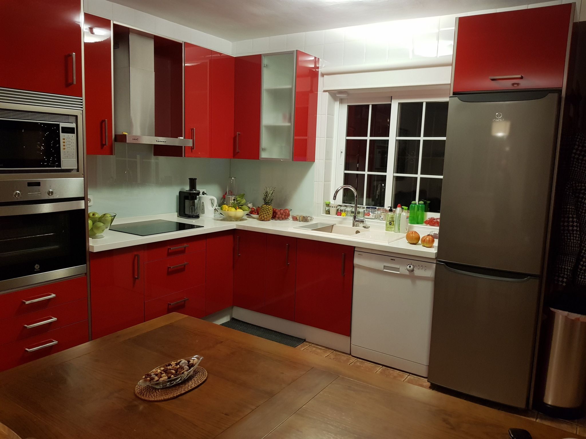 Photo of Schöne Villa mit Meerblick, großem Pool und Jacuzzi in Maro - Costa del Sol