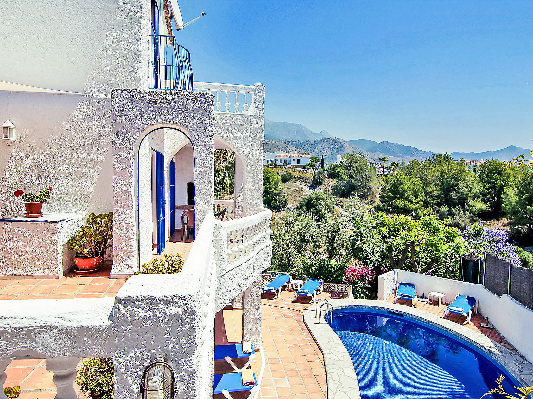 Nerja accommodation villas for rent in Nerja apartments to rent in Nerja holiday homes to rent in Nerja
