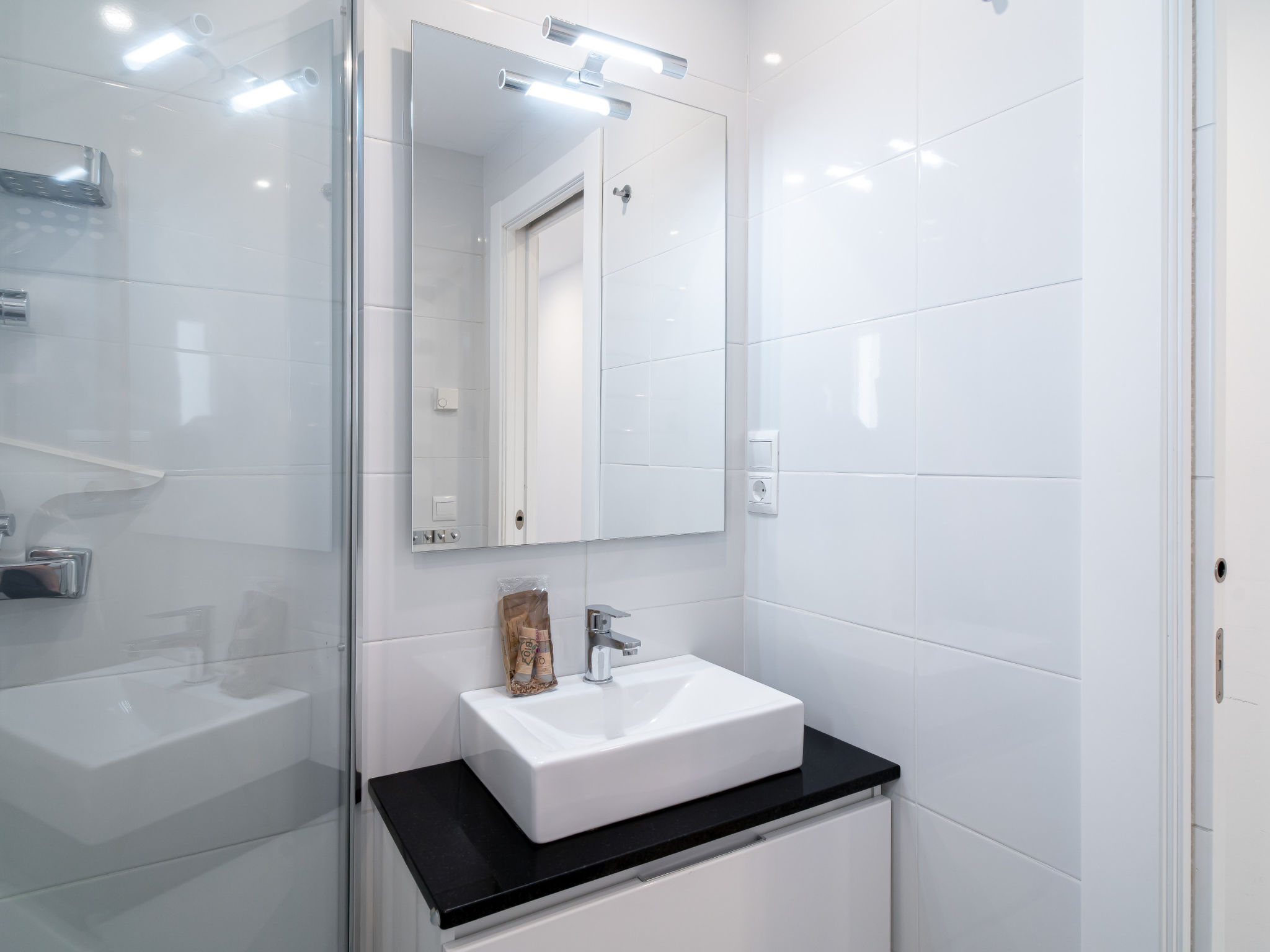 Photo of Tuhillo E1 Luxury Seaview by Casasol