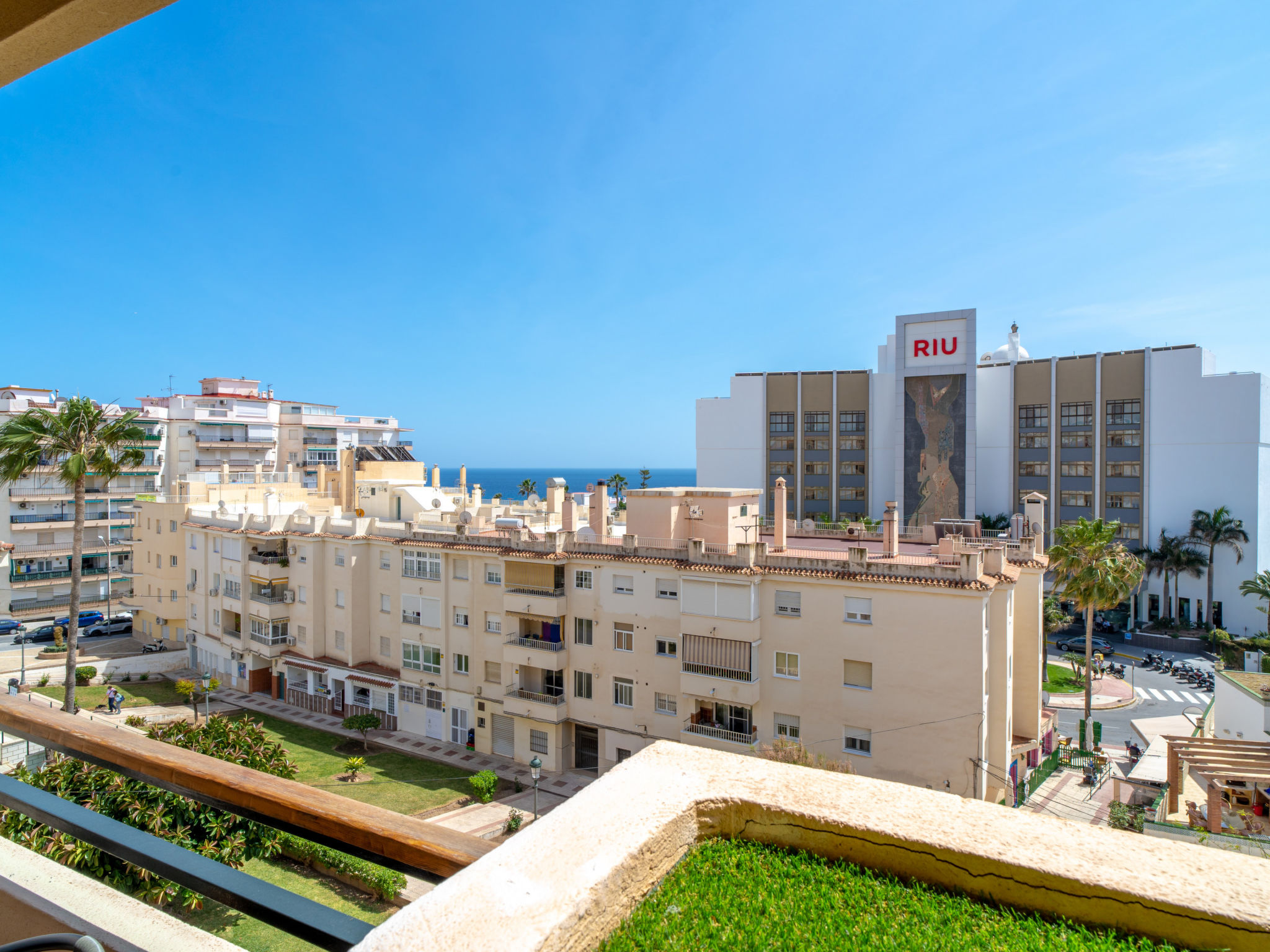 Photo of Cala de Nerja Seaview by Casasol