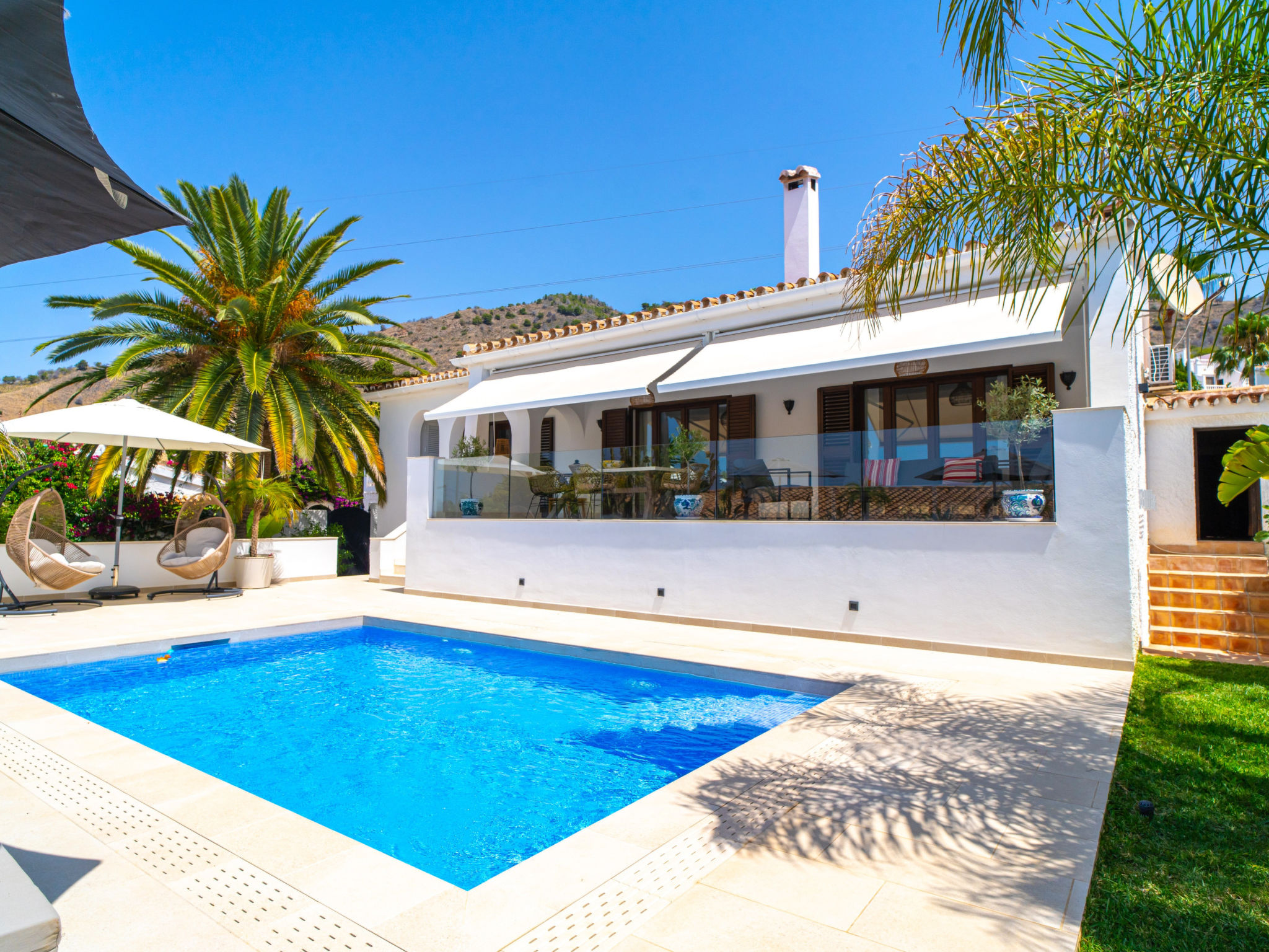 Photo of Villa Grand Pool Terrace by Casasol