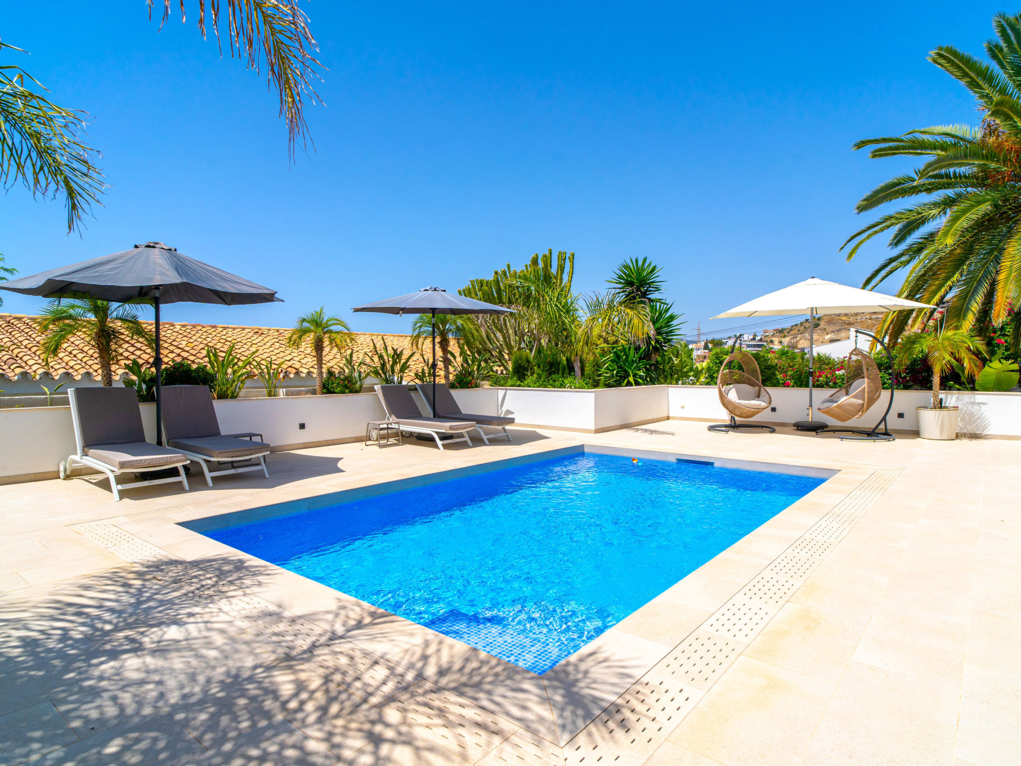 Photo of Villa Grand Pool Terrace by Casasol