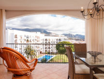 Carabeo 52: Sfeervol appartement op loopafstand van zee in Nerja - thumbnail 2