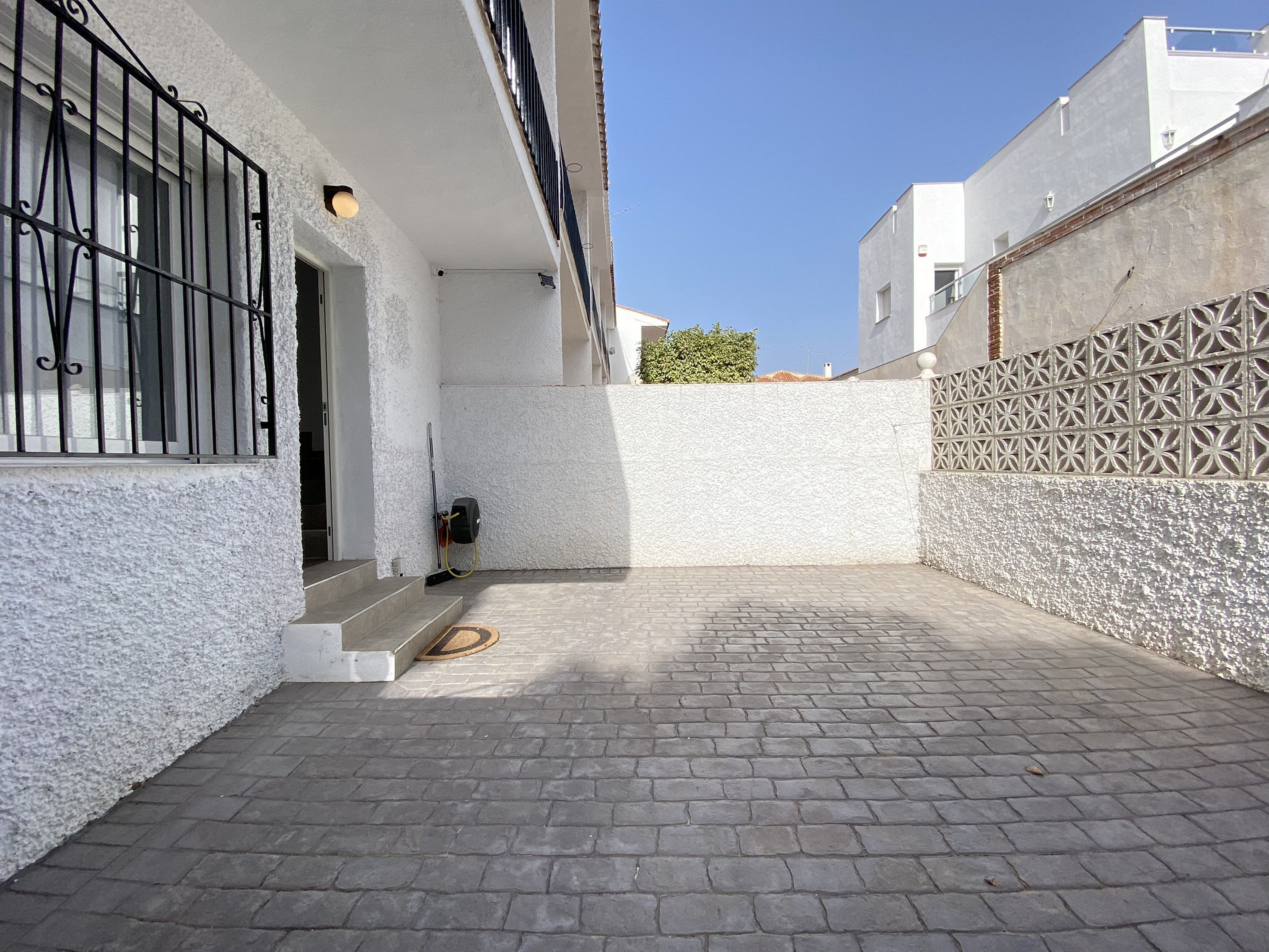 Casa Los Tejares by Casasol - Inside