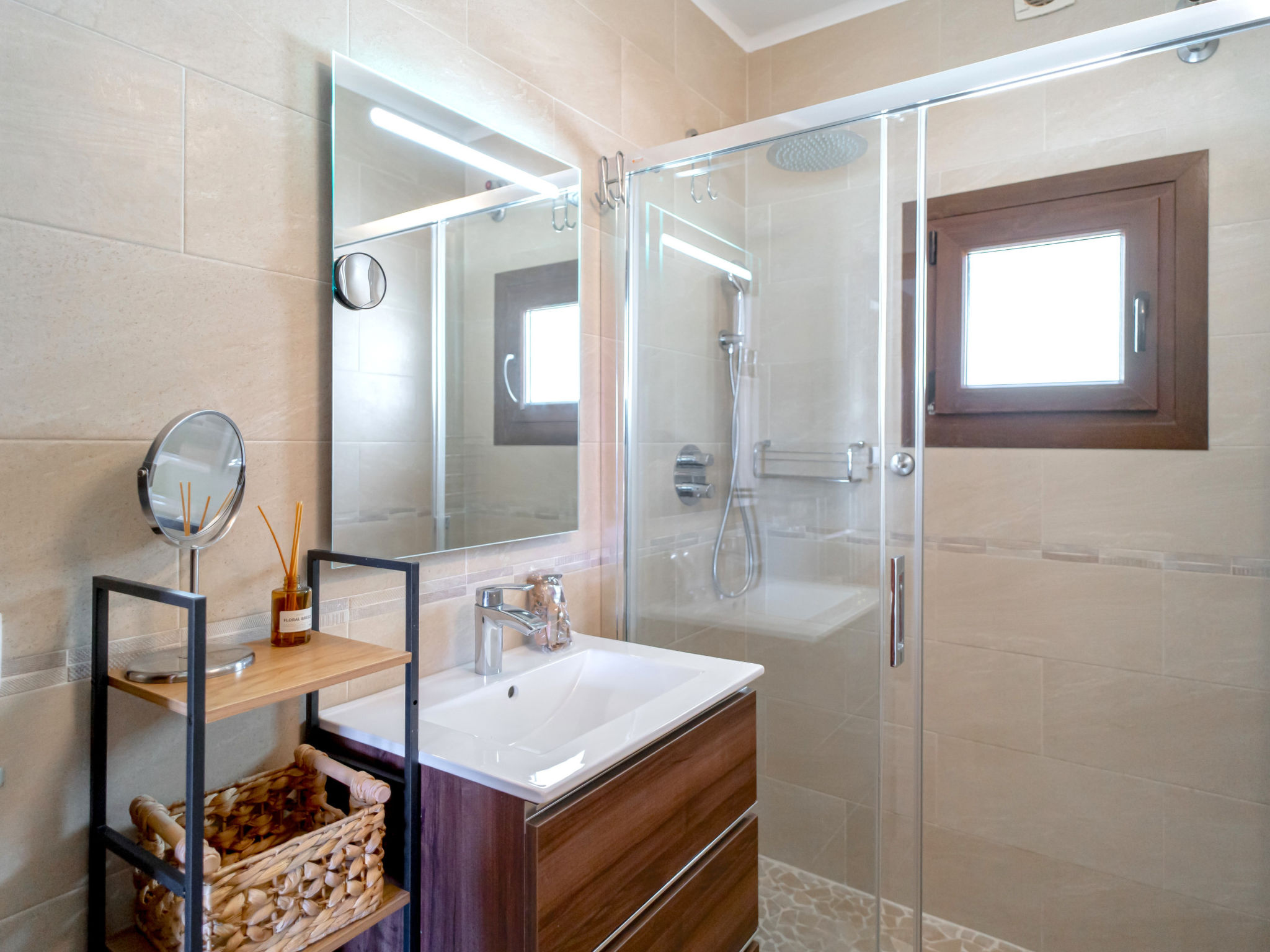 Photo of Hibiscos 72 Deluxe by Casasol