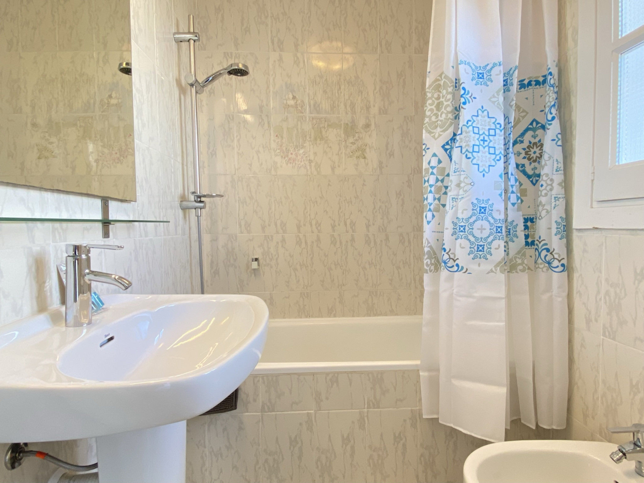 Photo of Verano Azul 32 by Casasol