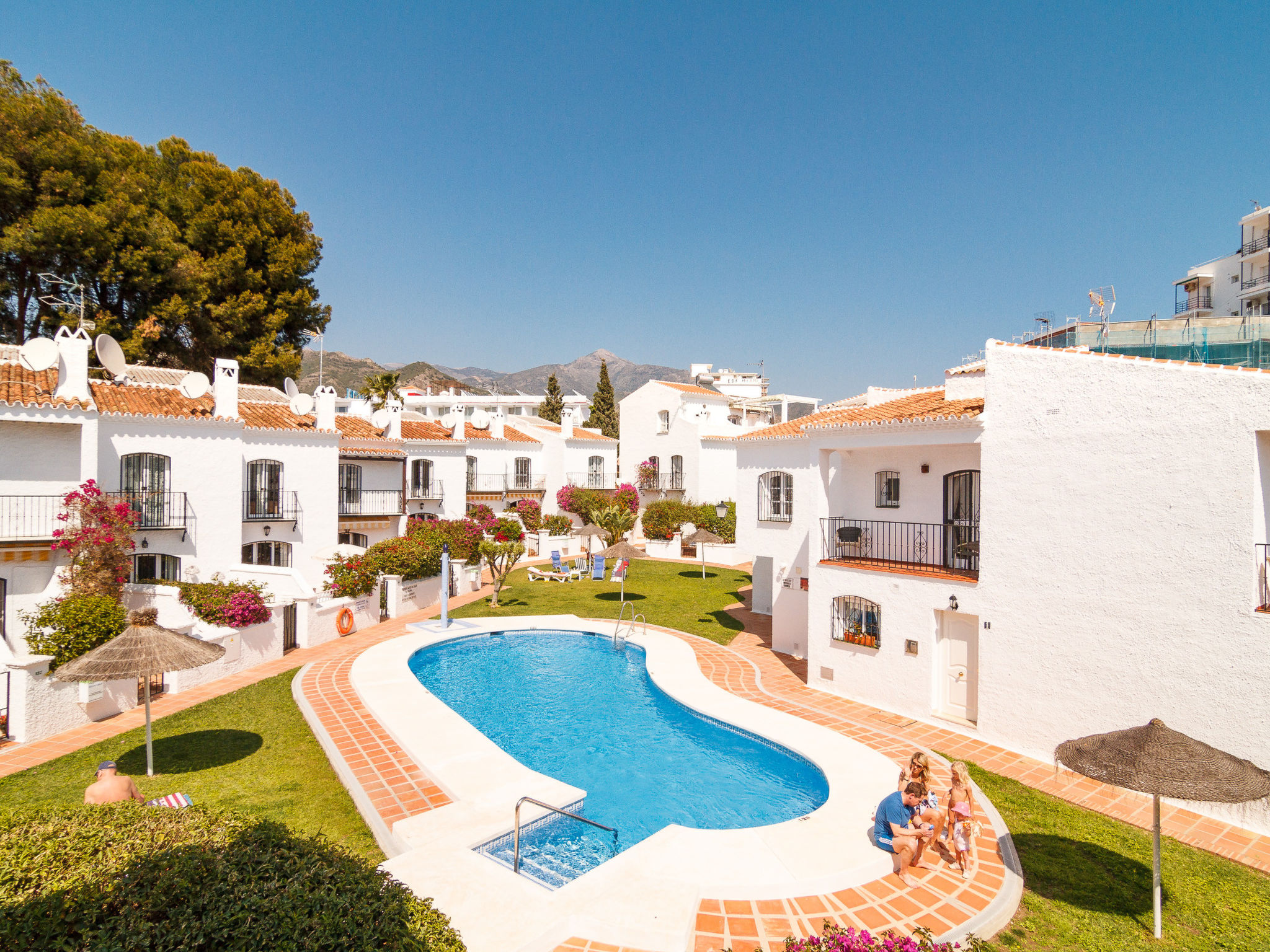 Los Pinos 25 Villas by Casasol - Dedans