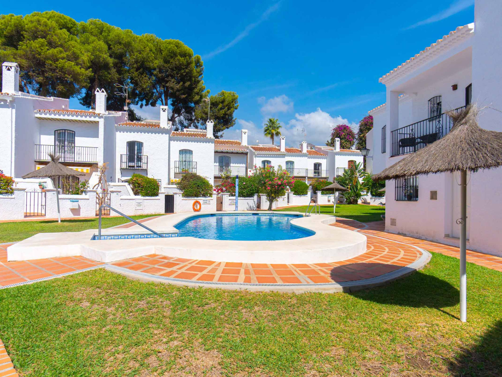 Los Pinos 25 Villas by Casasol - Dedans