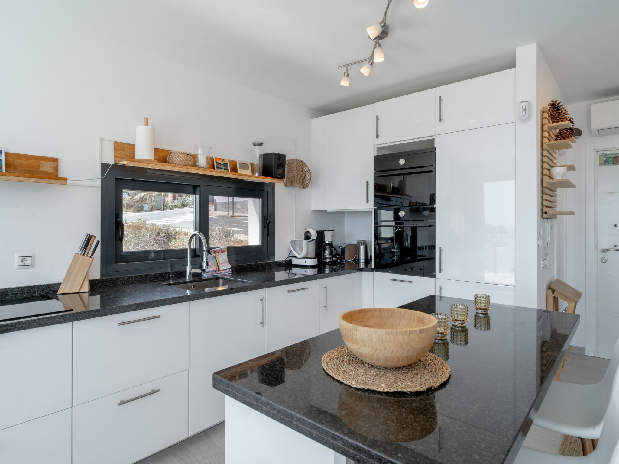 Photo of Villa Luxuria Private Pool by Casasol