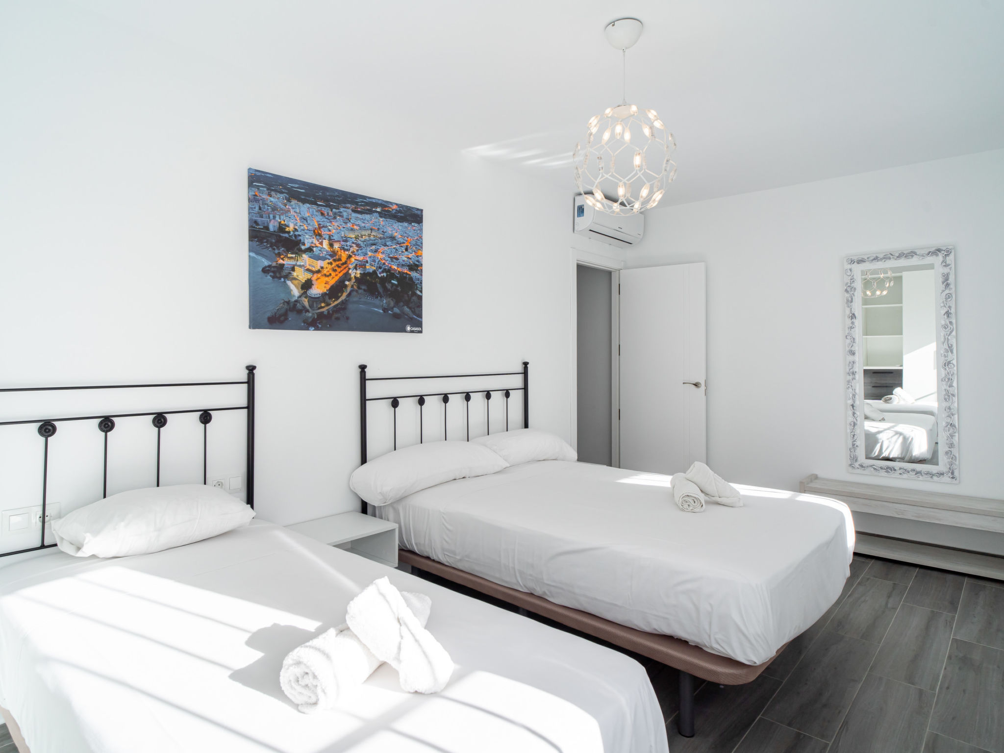 Photo of Villa Mauri Private Pool by Casasol