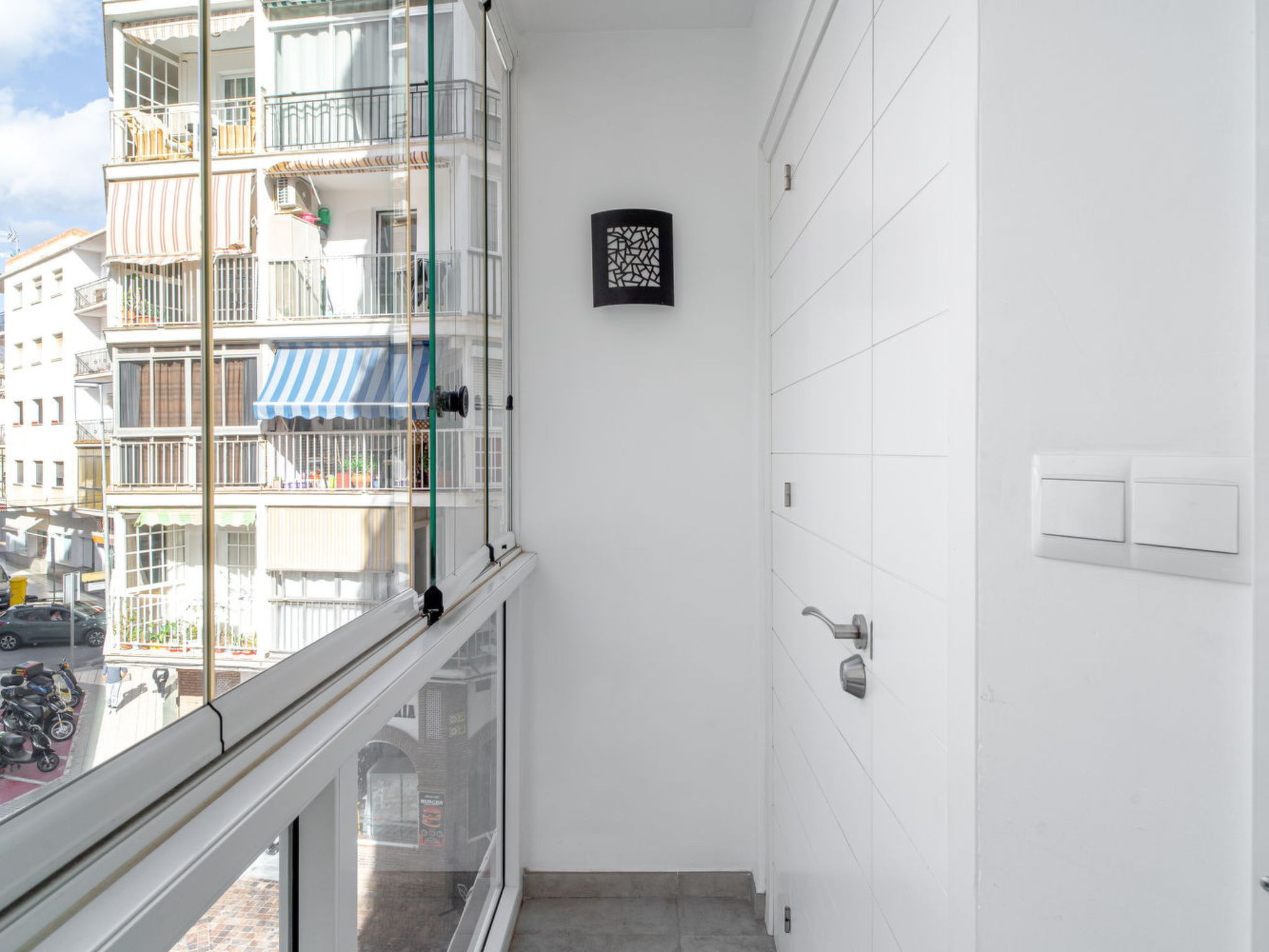  — House (4 of 28)