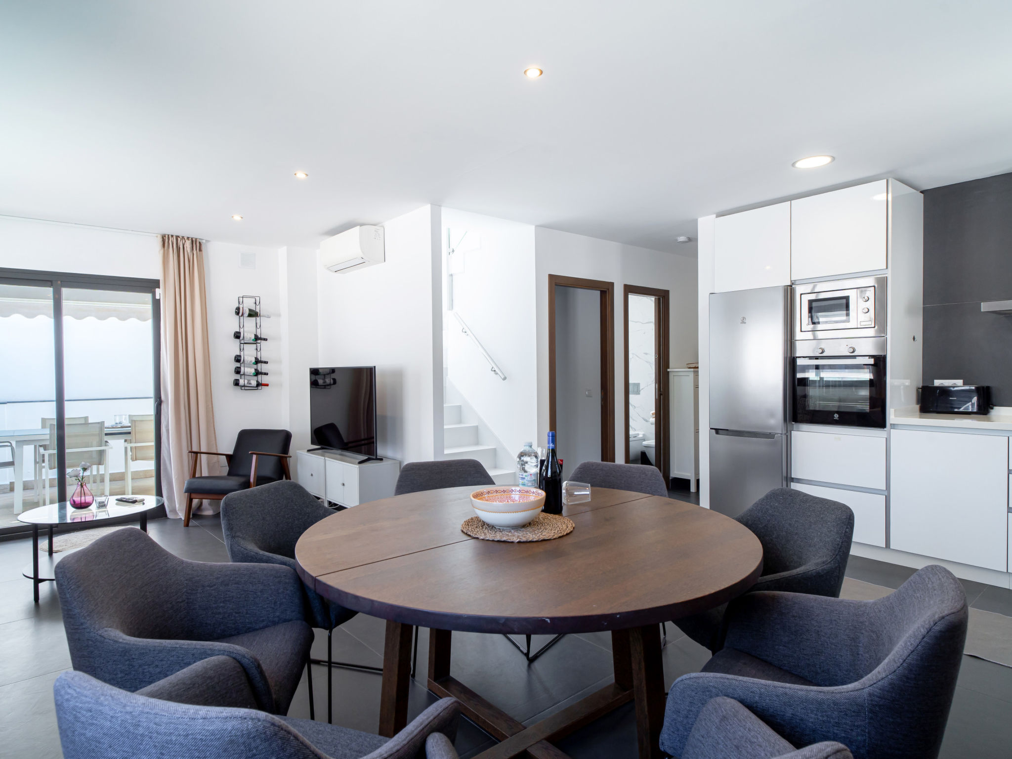 Villa Romeral Premium by Casasol - Inside