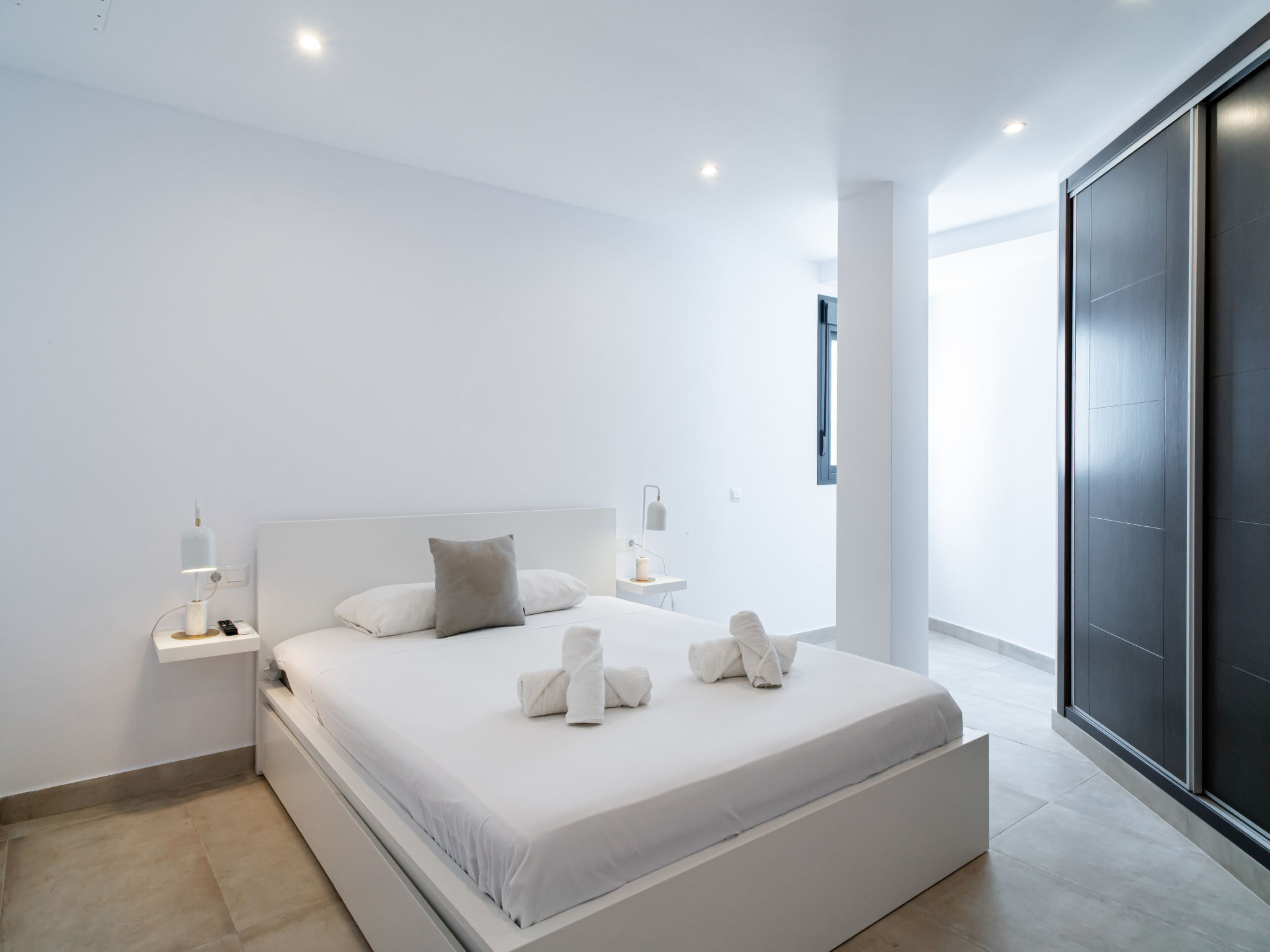 Villa Romeral Premium by Casasol - Inside