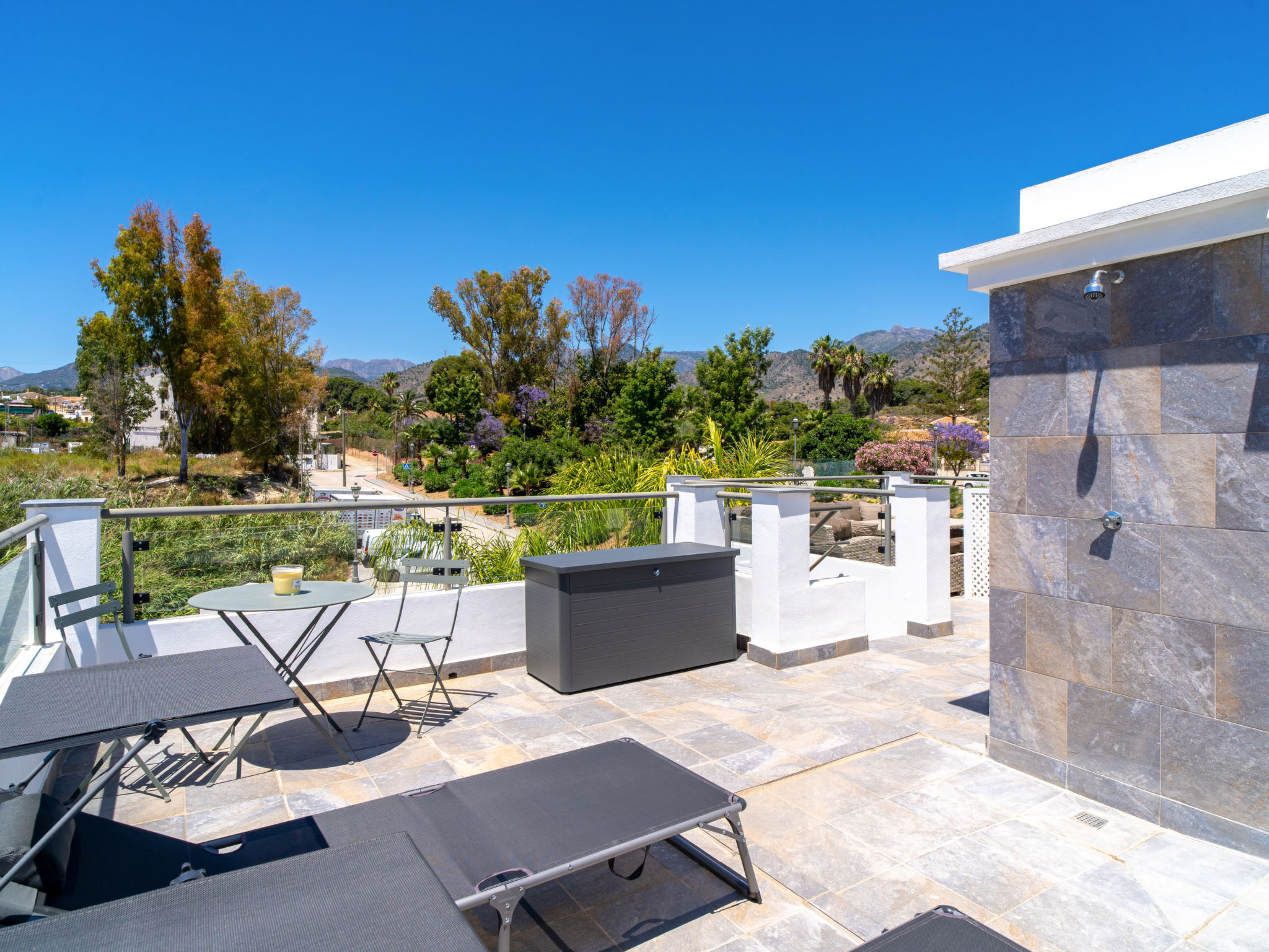 Villa Romeral Premium by Casasol - Inside