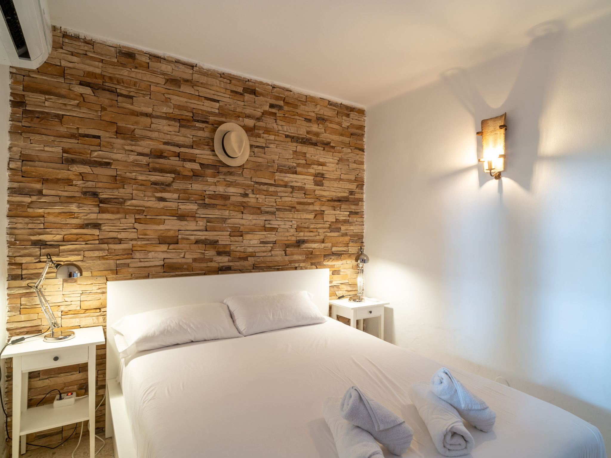 Photo of Hibiscos 36 San Juan de Capistrano by Casasol