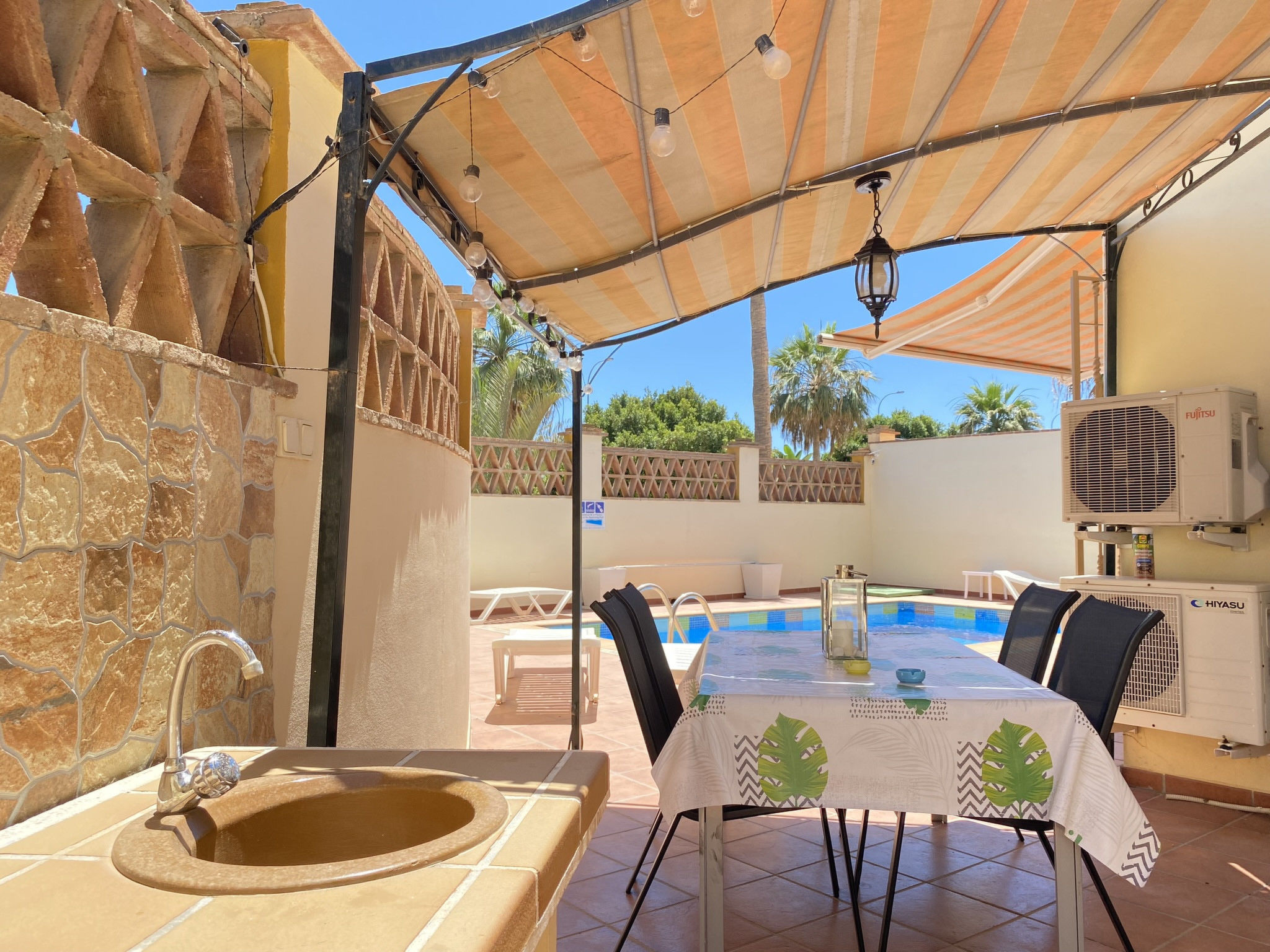 Villa Madrid Private Pool by Casasol - Outside