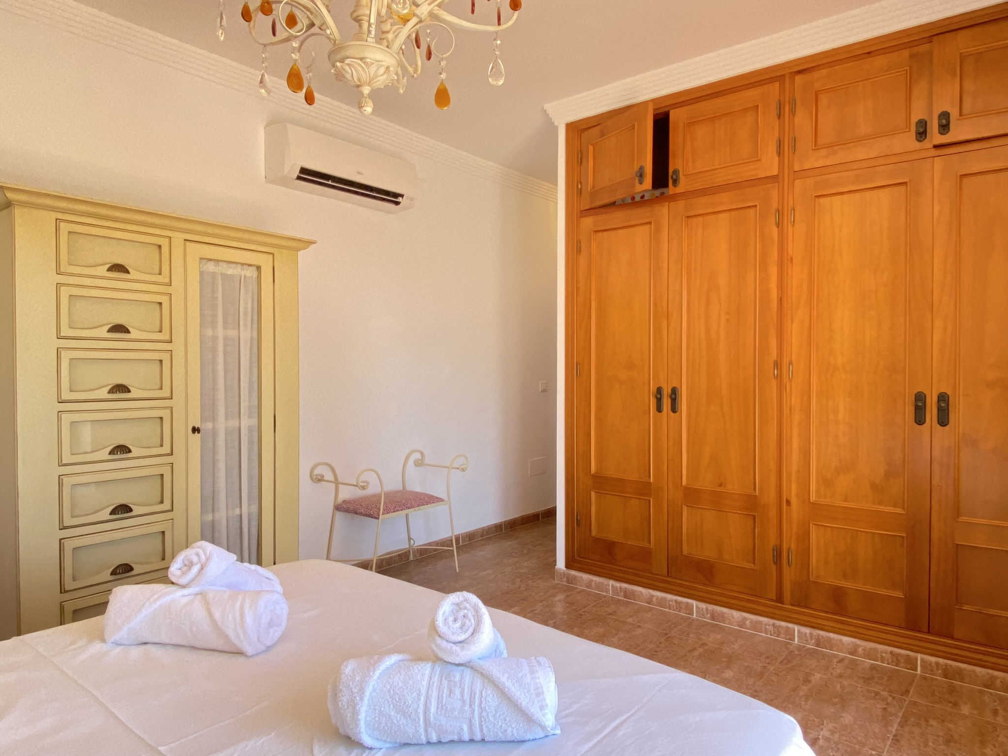 Villa Madrid Private Pool by Casasol - Inside