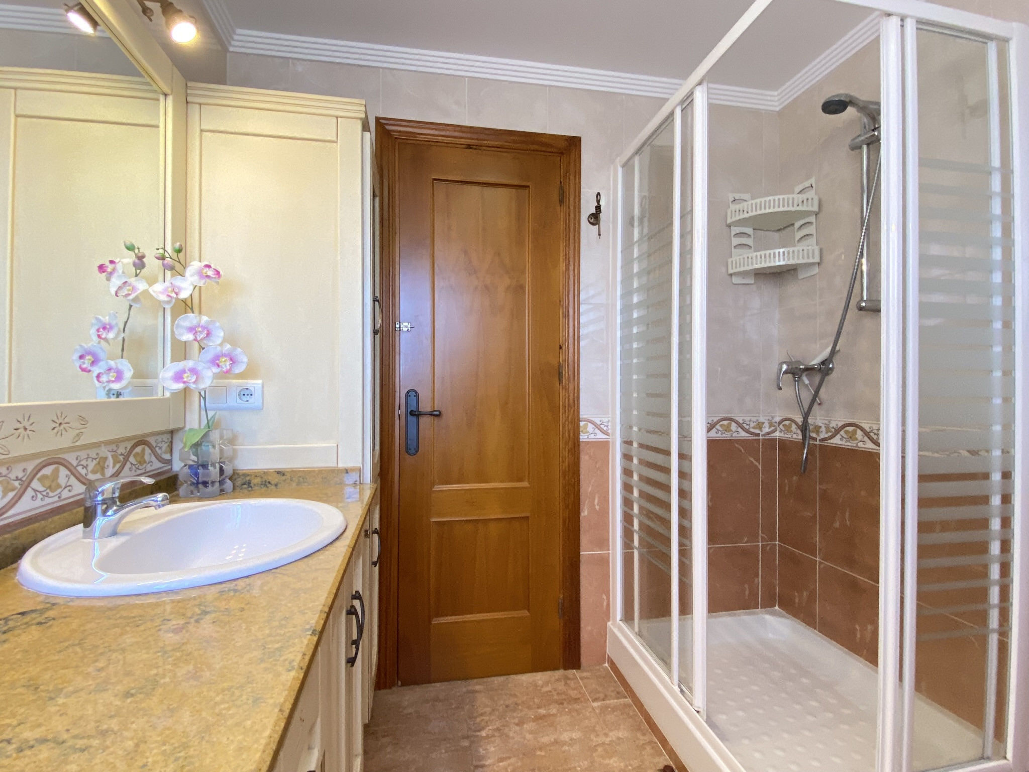 Villa Madrid Private Pool by Casasol - Inside