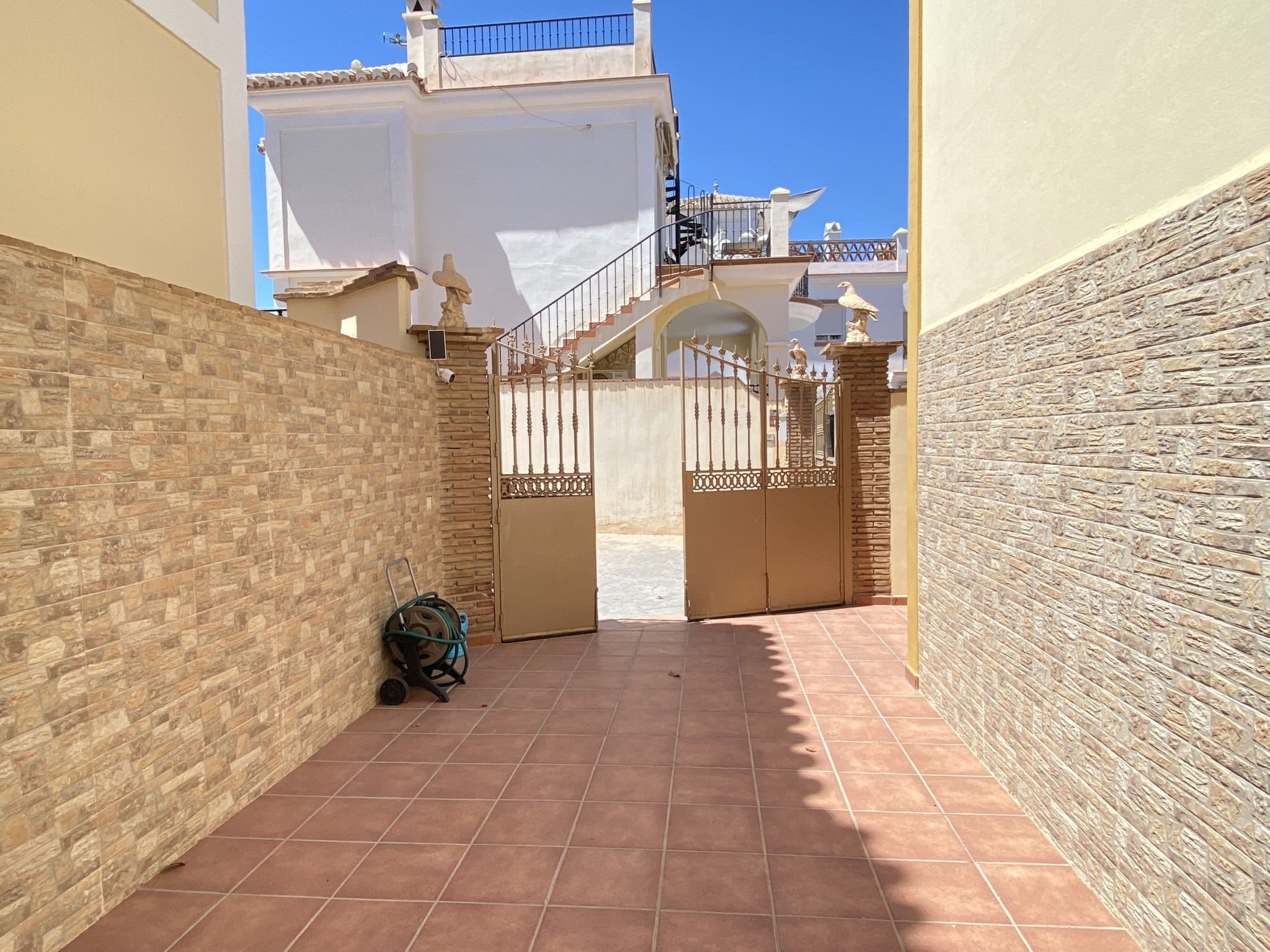 Villa Madrid Private Pool by Casasol - Outside
