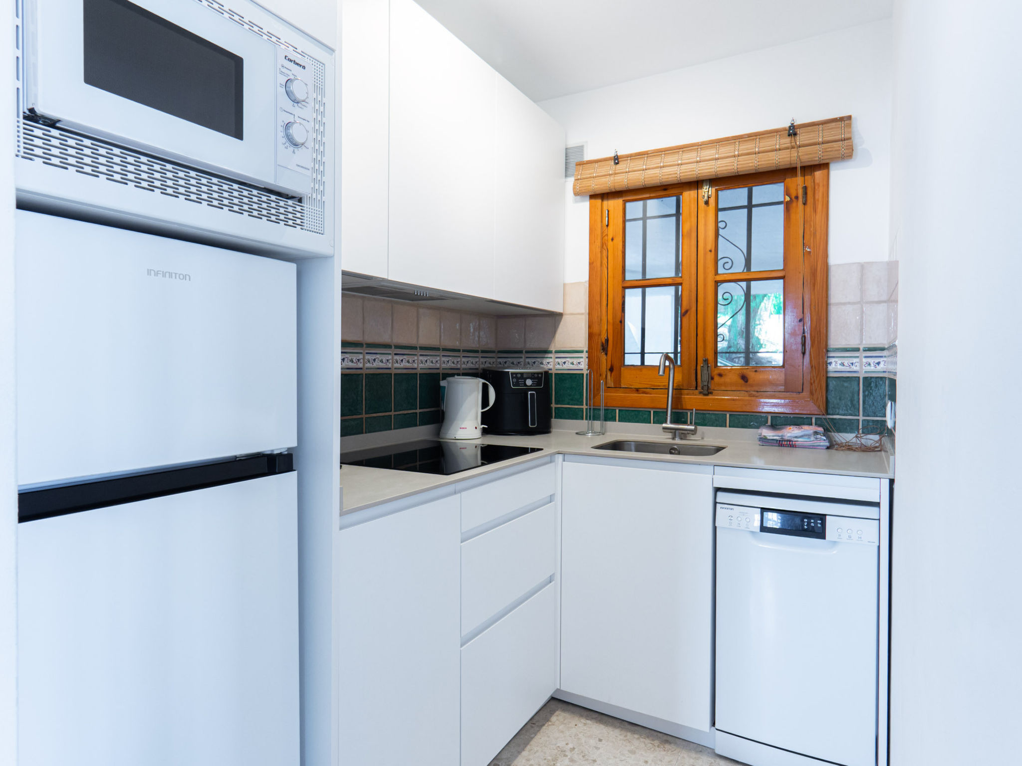 Appartement Capistrano Playa 715 by Casasol – Cuisine et coin repas, photo 14 sur 48