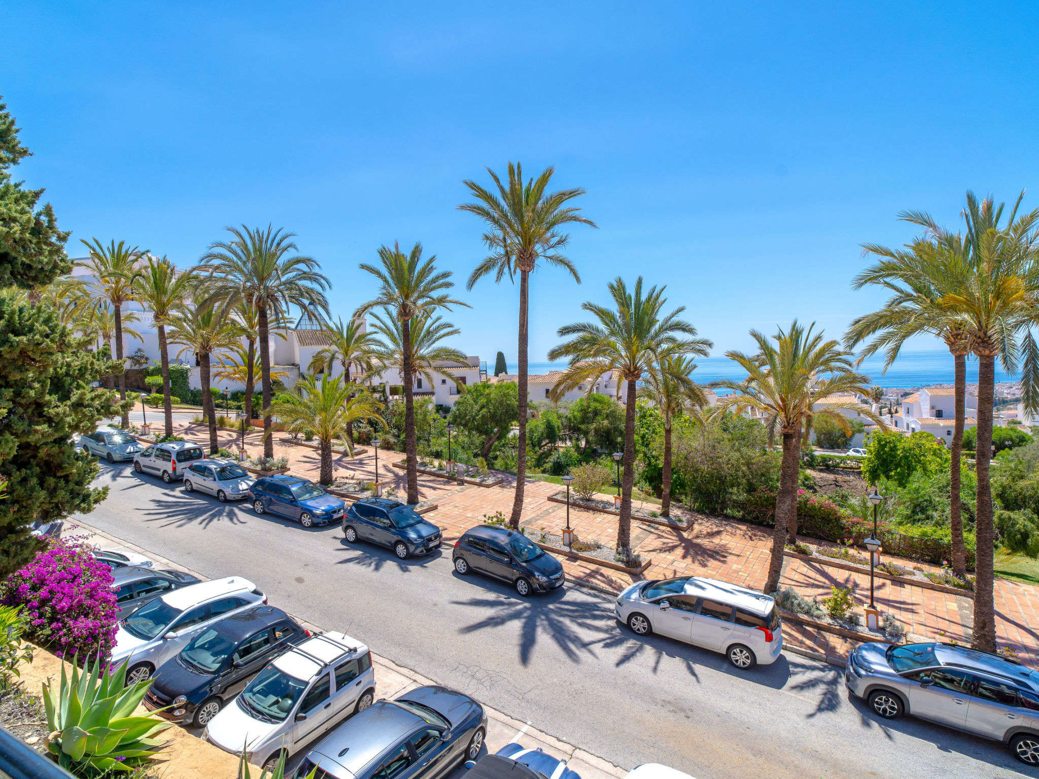 Photo of Hibiscos Seaview Terrace by Casasol