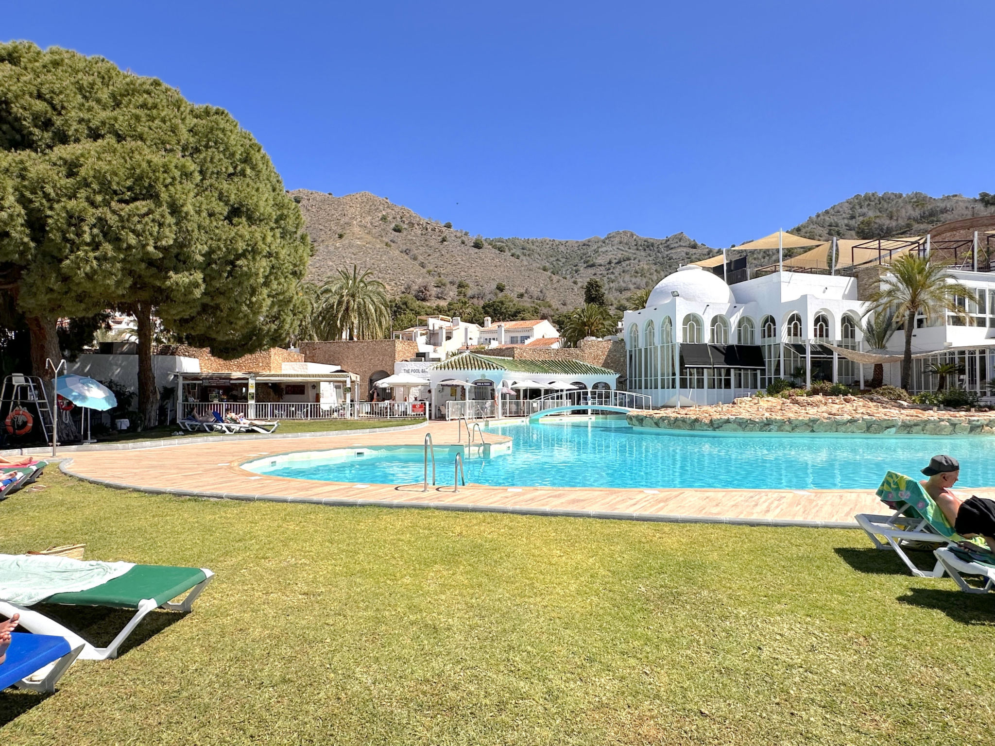 Photo of Hibiscos Seaview Terrace by Casasol